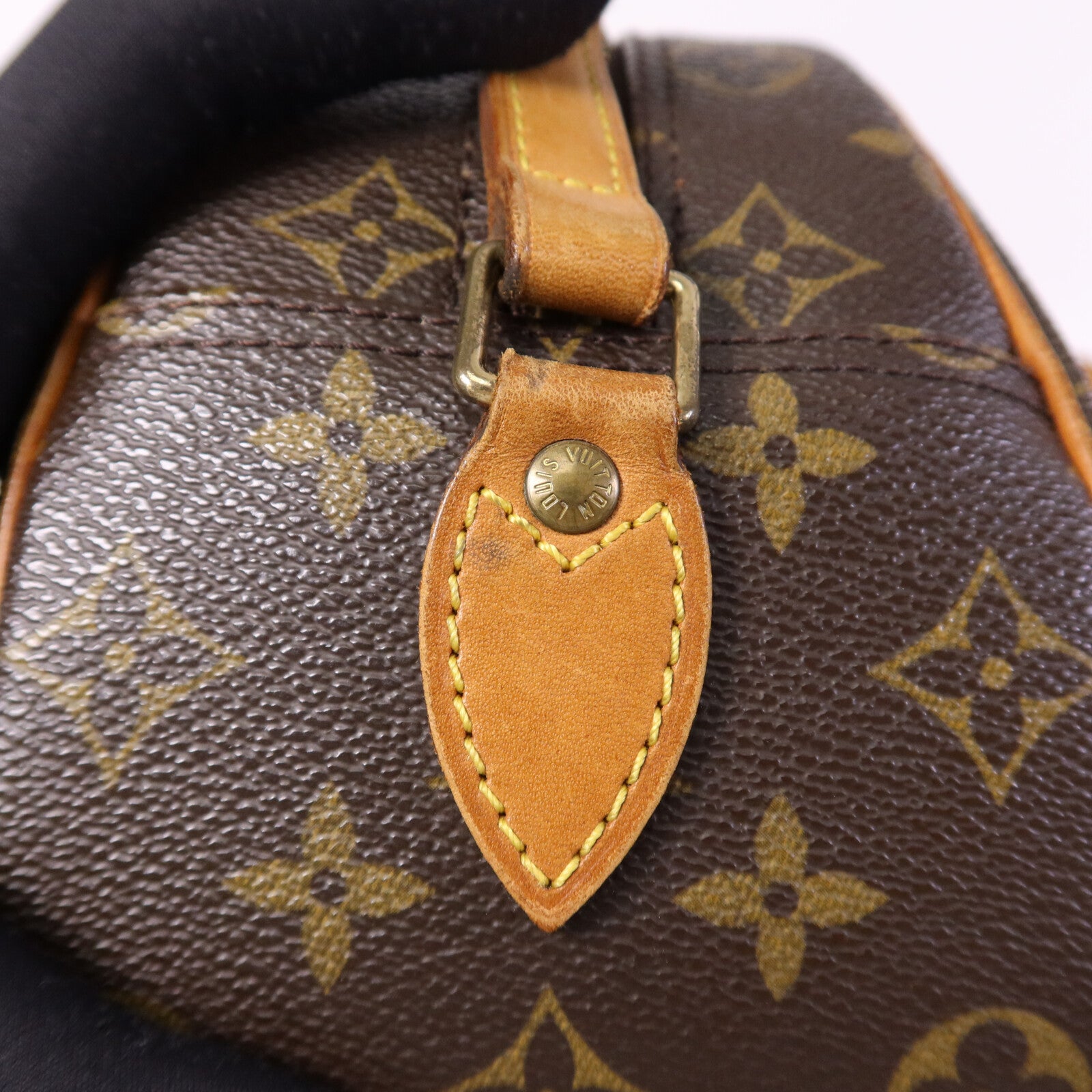 LOUIS VUITTON Monogram Blois金扣肩背袋