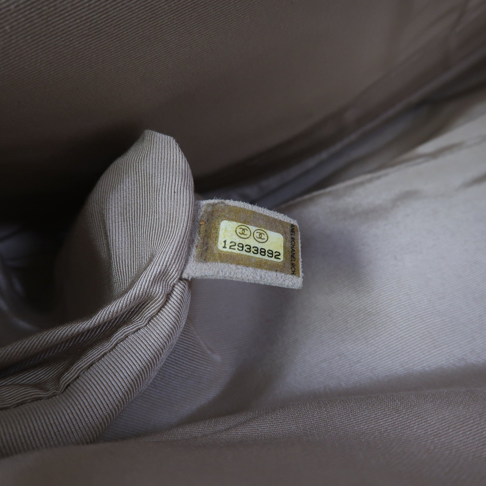 CHANEL 【激減優惠】牛皮皮革2.55 Chain Shoulder銀扣鏈帶肩背袋黑色
