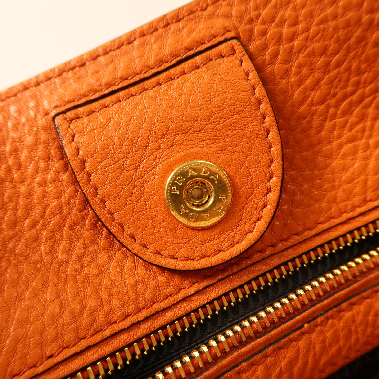 PRADA 牛皮皮革2 Way Shoulder金扣手挽肩背兩用袋橙色
