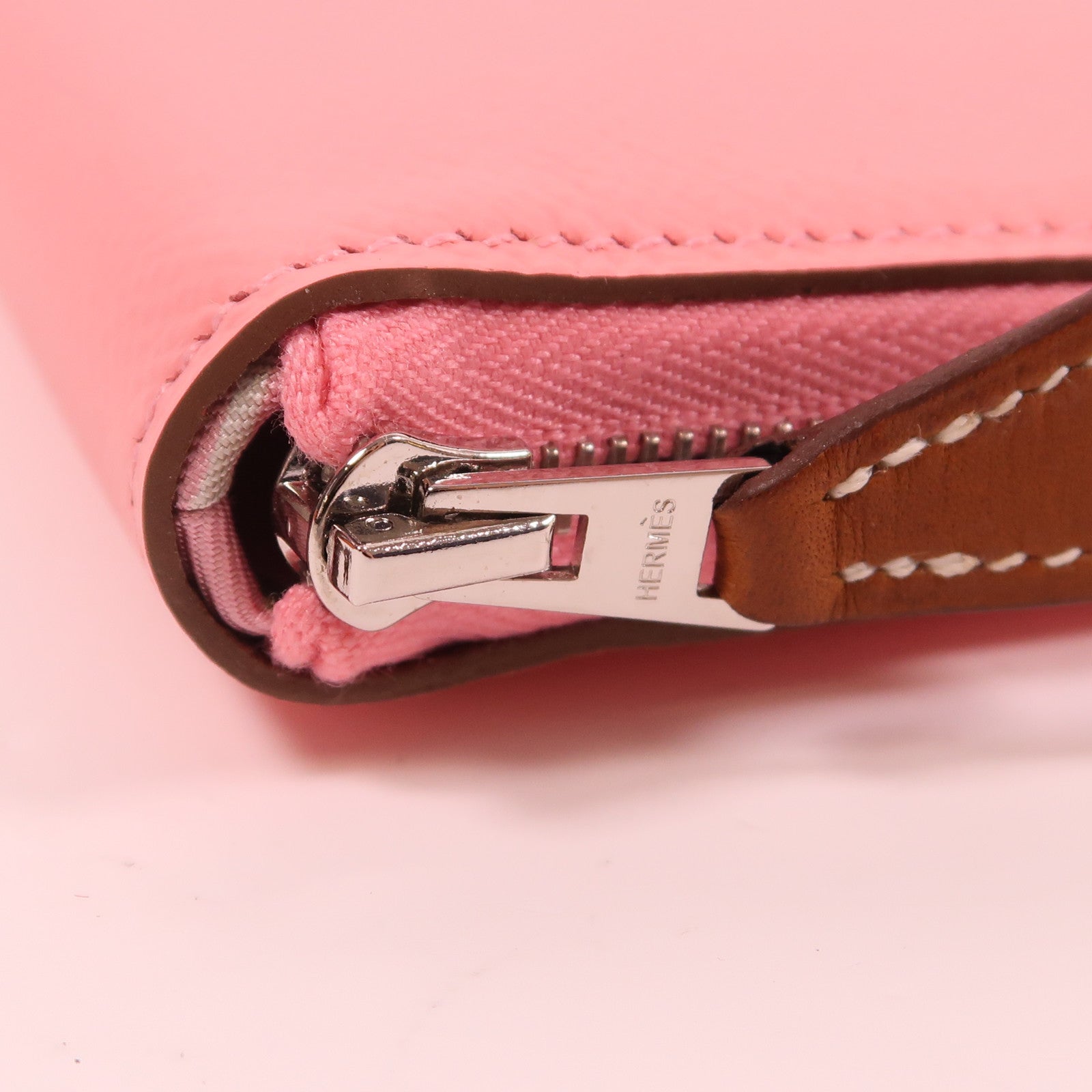 HERMES Epsom皮革Silk In Classic銀扣長錢包Rose Confetti