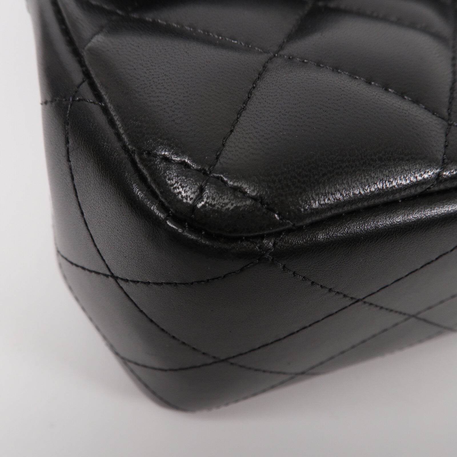CHANEL 羊皮皮革Large Classic鏈帶肩背袋
