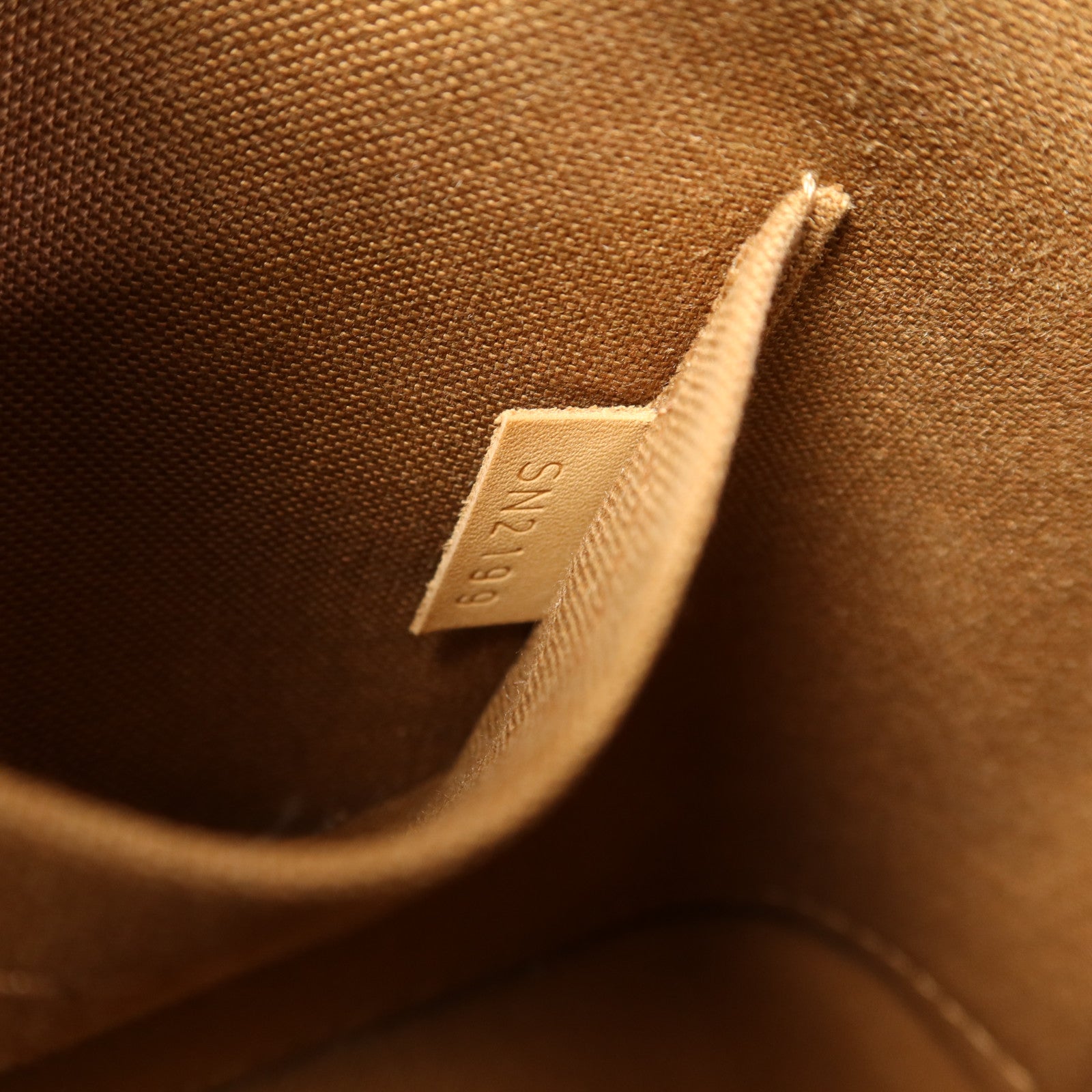 LOUIS VUITTON Monogram Alma BB金扣手挽肩背兩用袋