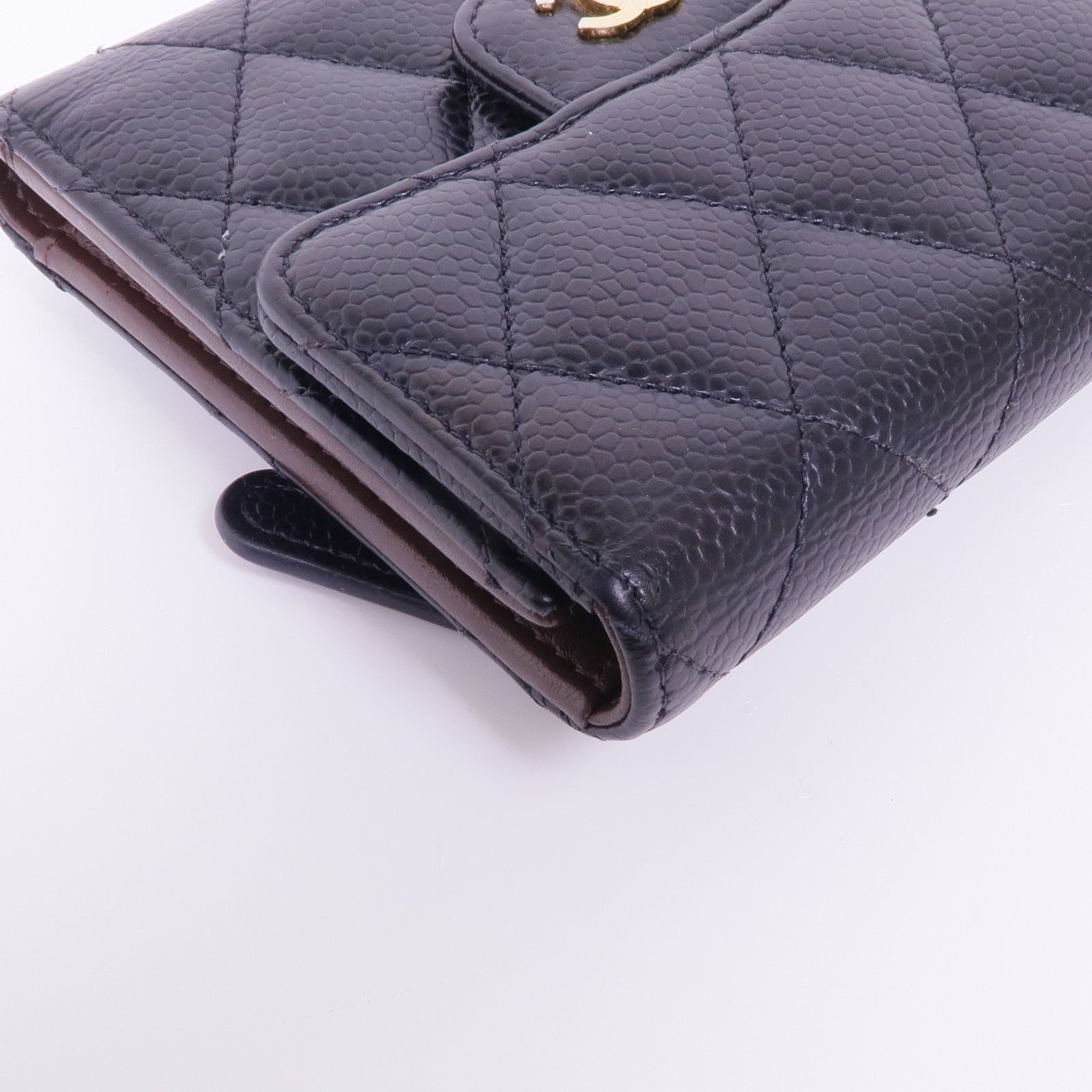 CHANEL 牛皮皮革Wallet金扣錢包