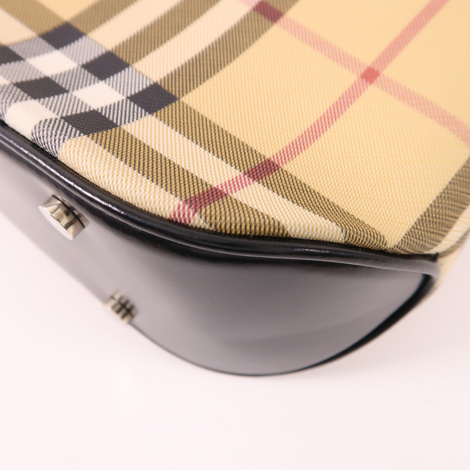 BURBERRY 帆布Hand Bag銀扣手挽袋