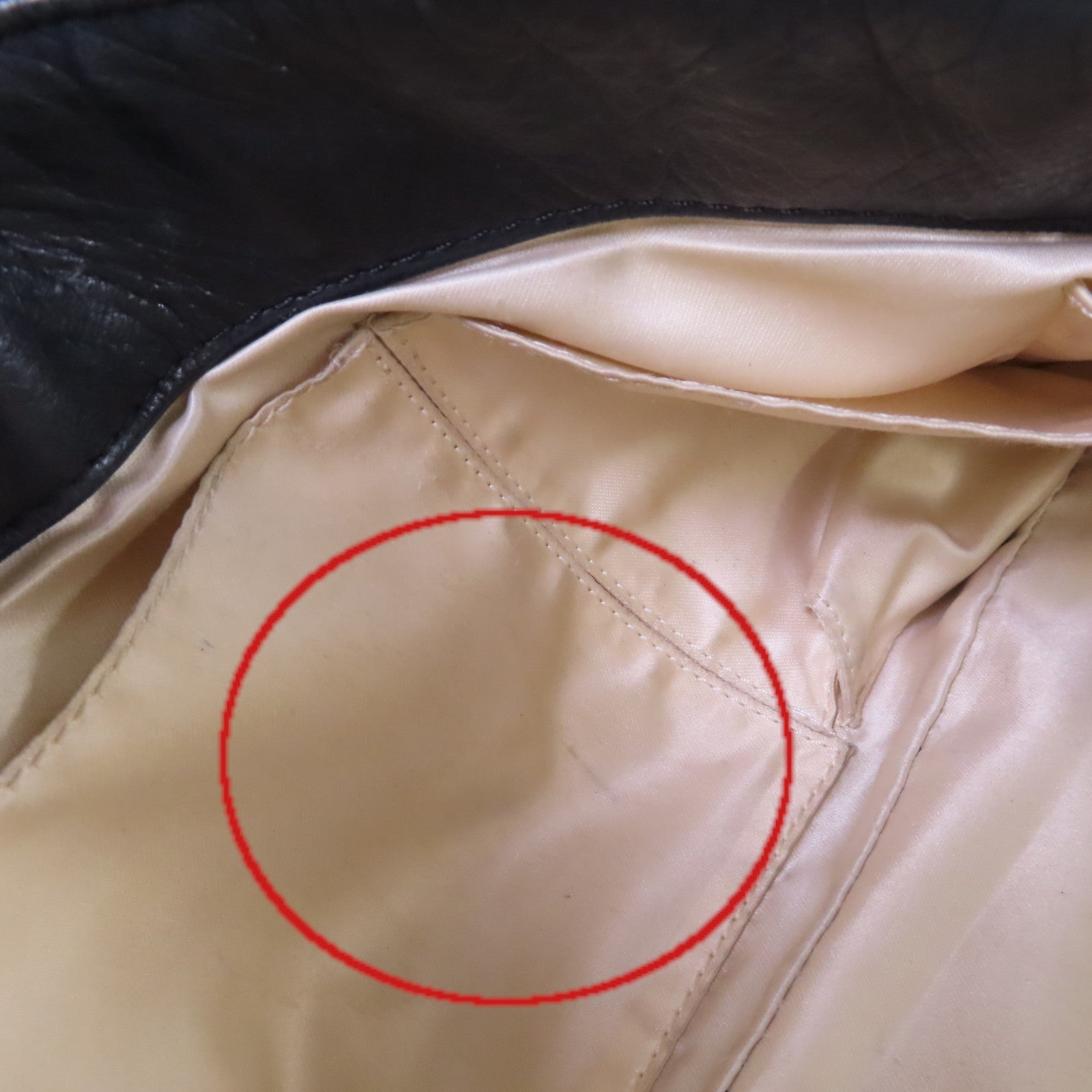 CHANEL 【激減優惠】菱格牛皮皮革Chain Shoulder Bag銀扣鏈帶肩背袋黑色