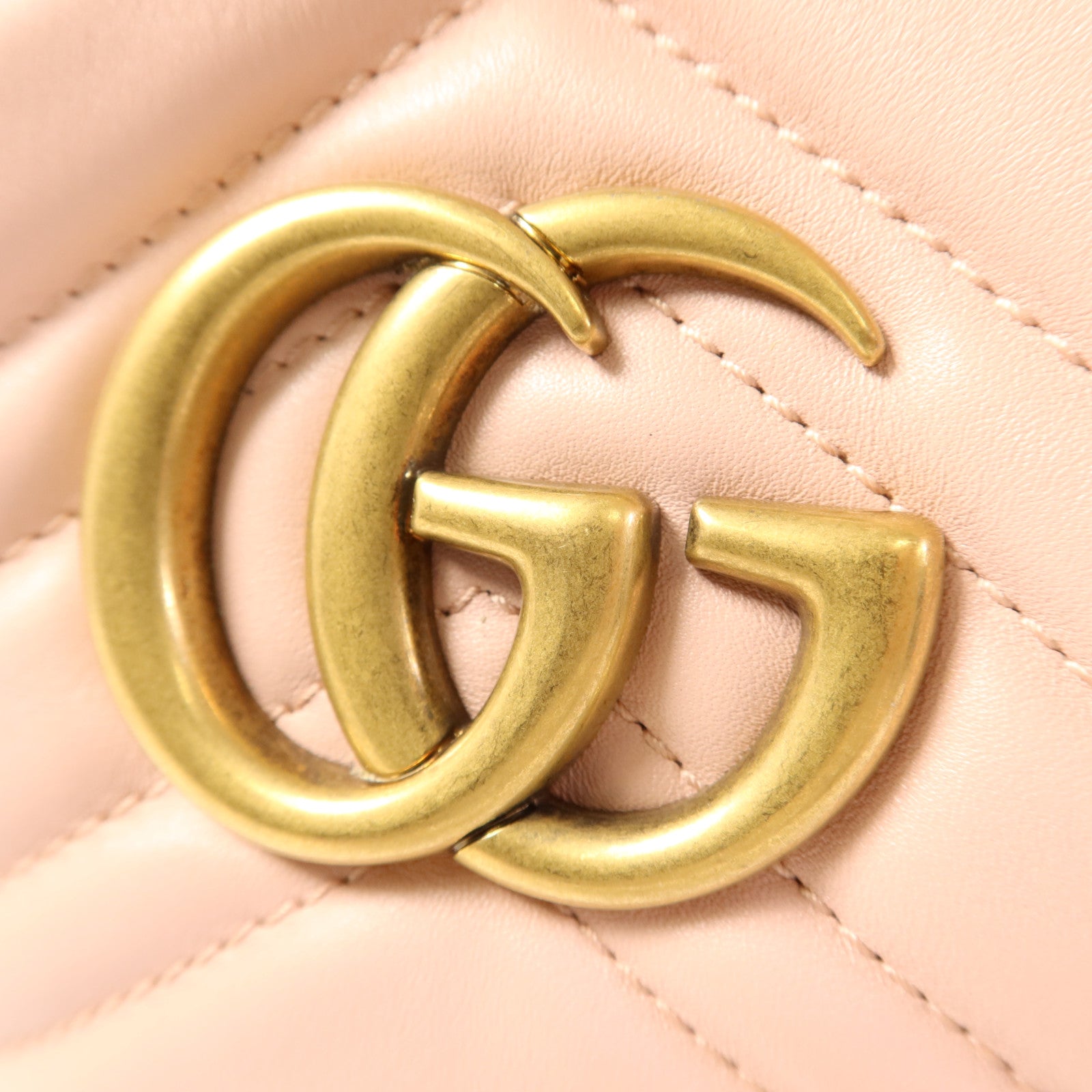 GUCCI 【激減優惠】牛皮皮革GG Marmont Bucket Bag金扣肩背袋