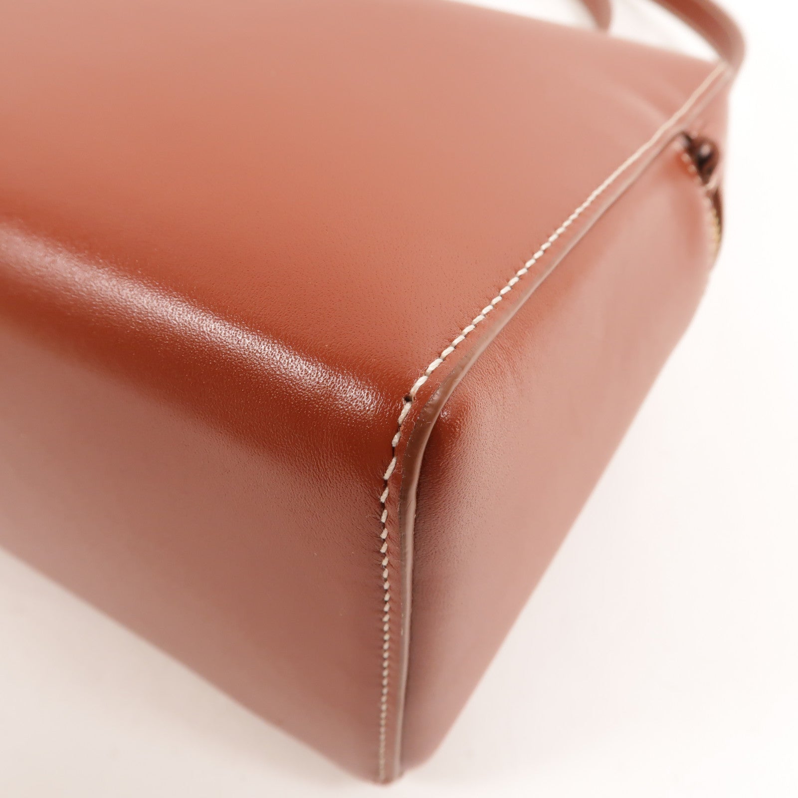 Loro Piana 牛皮皮革Extra Bag L27金扣手挽肩背兩用袋