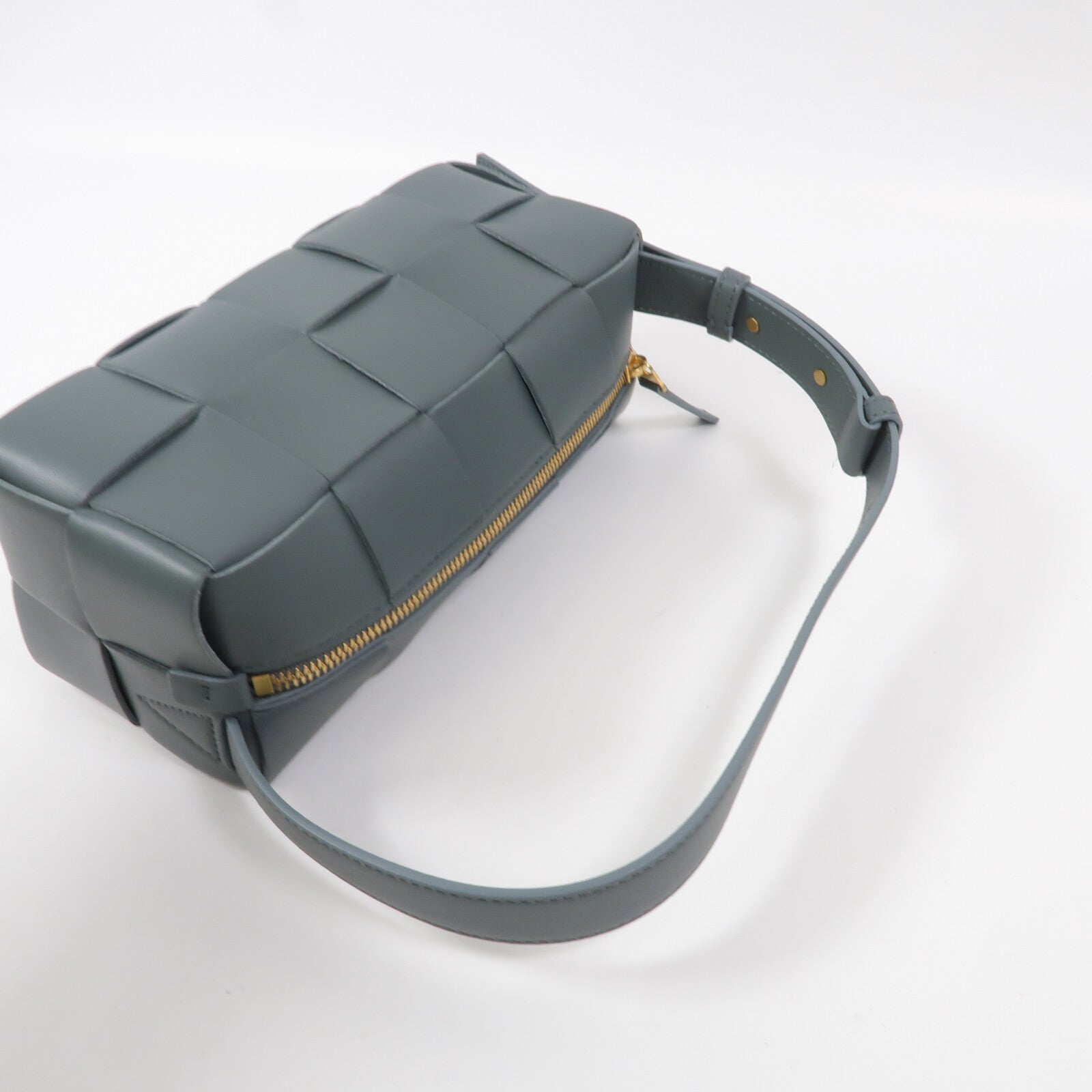 BOTTEGA VENETA 羊皮皮革Brick Cassette肩背袋