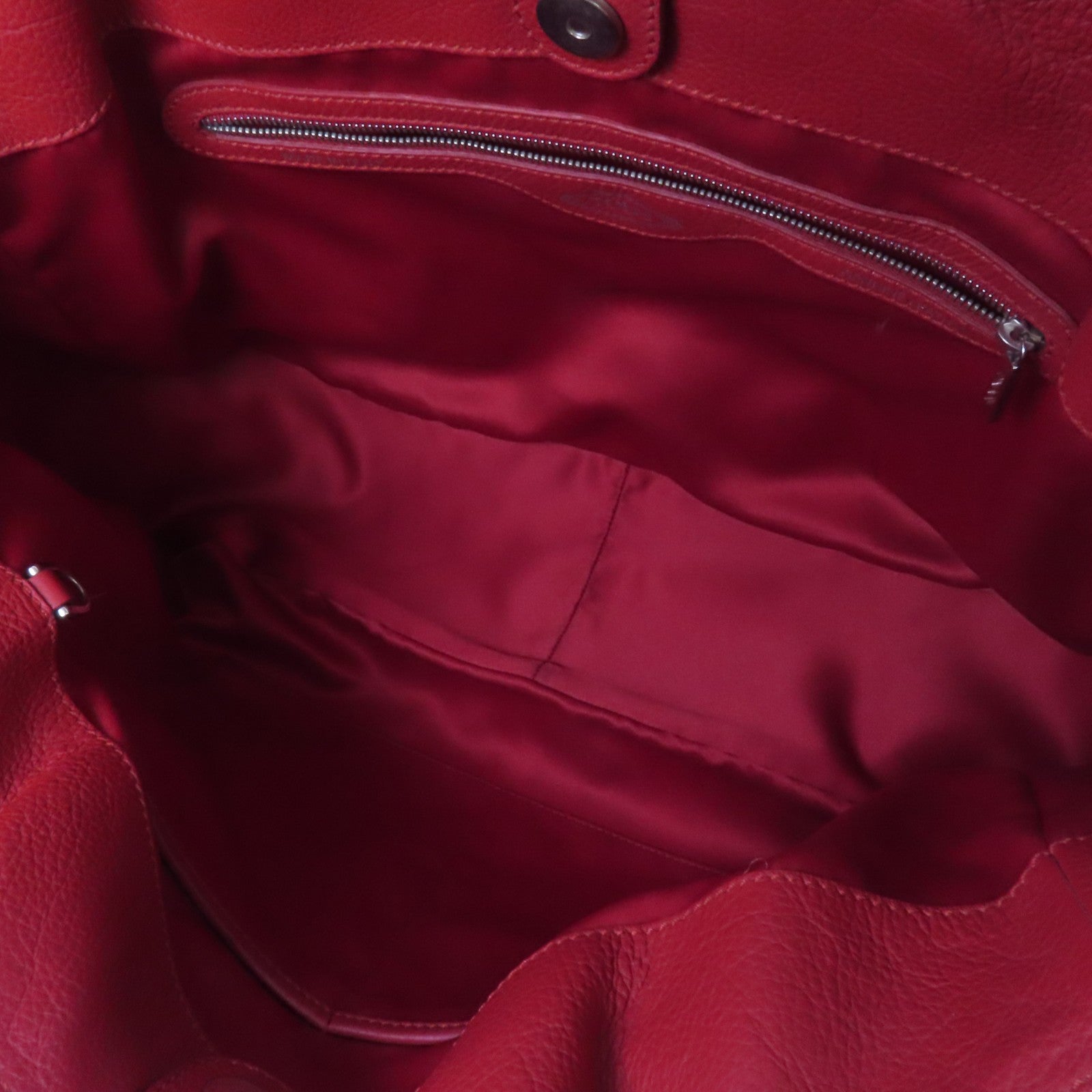 TOD'S 牛皮皮革Shoulder Bag銀扣肩背袋