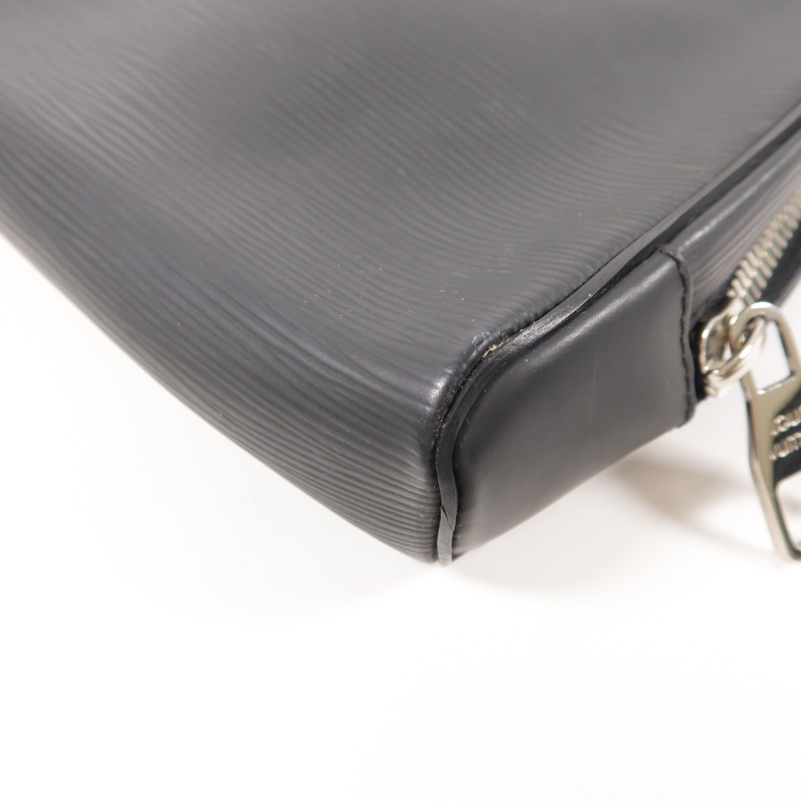 LOUIS VUITTON Epi Pochette Kasai銀扣手拿包