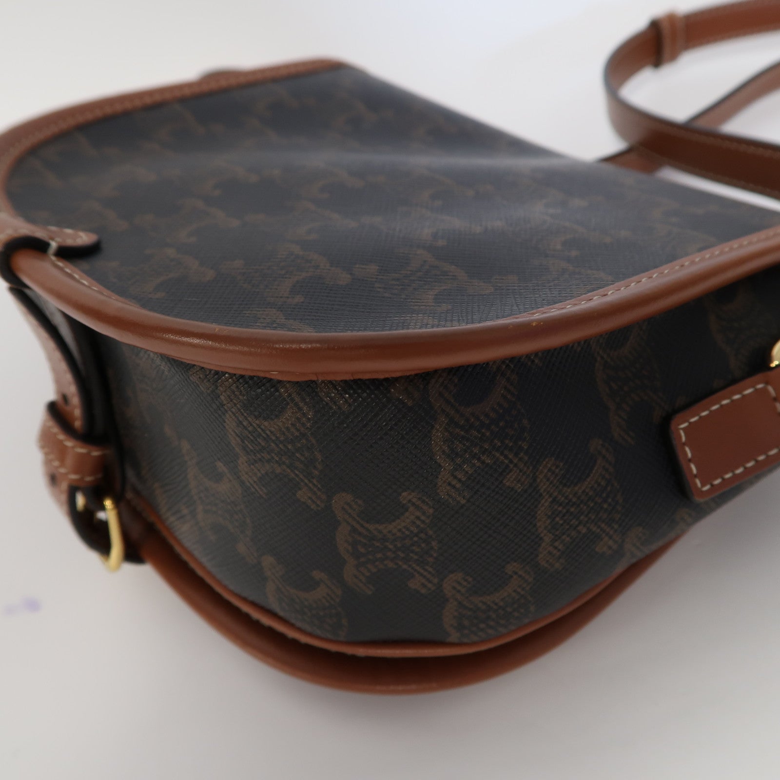 CELINE 塗層帆布Folco Medium金扣肩背袋啡色