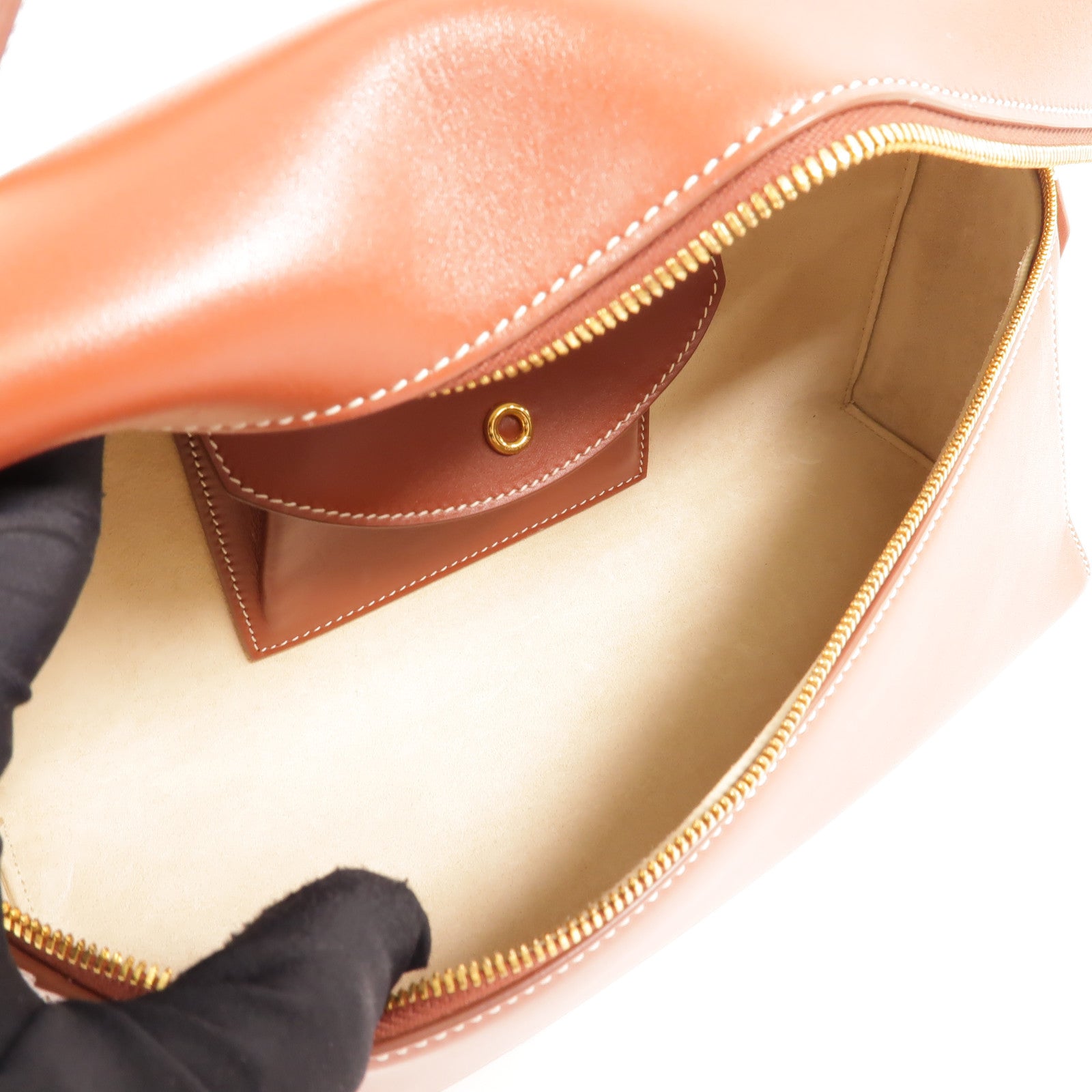 Loro Piana 牛皮皮革Extra Bag L27金扣手挽肩背兩用袋