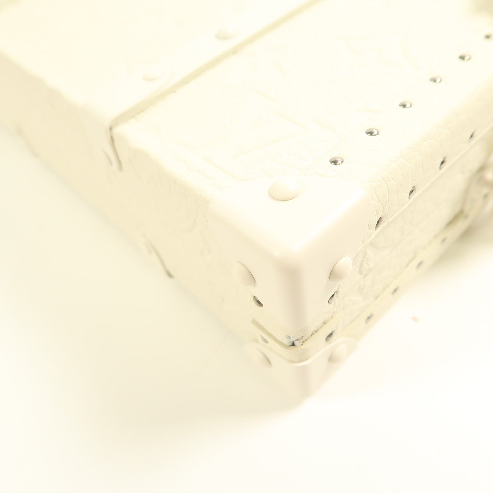 LOUIS VUITTON LV Trunk 2Way Shoulder Hand Bag Monogram M20153 White