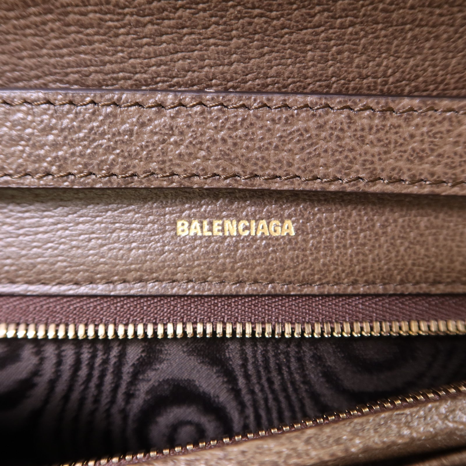 GUCCI 【激減優惠】塗層帆布Gucci x Balenciaga The Hacker Mini Bag金扣肩背袋