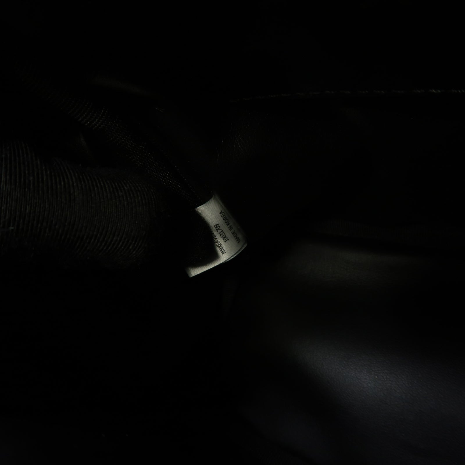 MCM 【激減優惠】牛皮皮革Backpack銀扣背包銀色黒色
