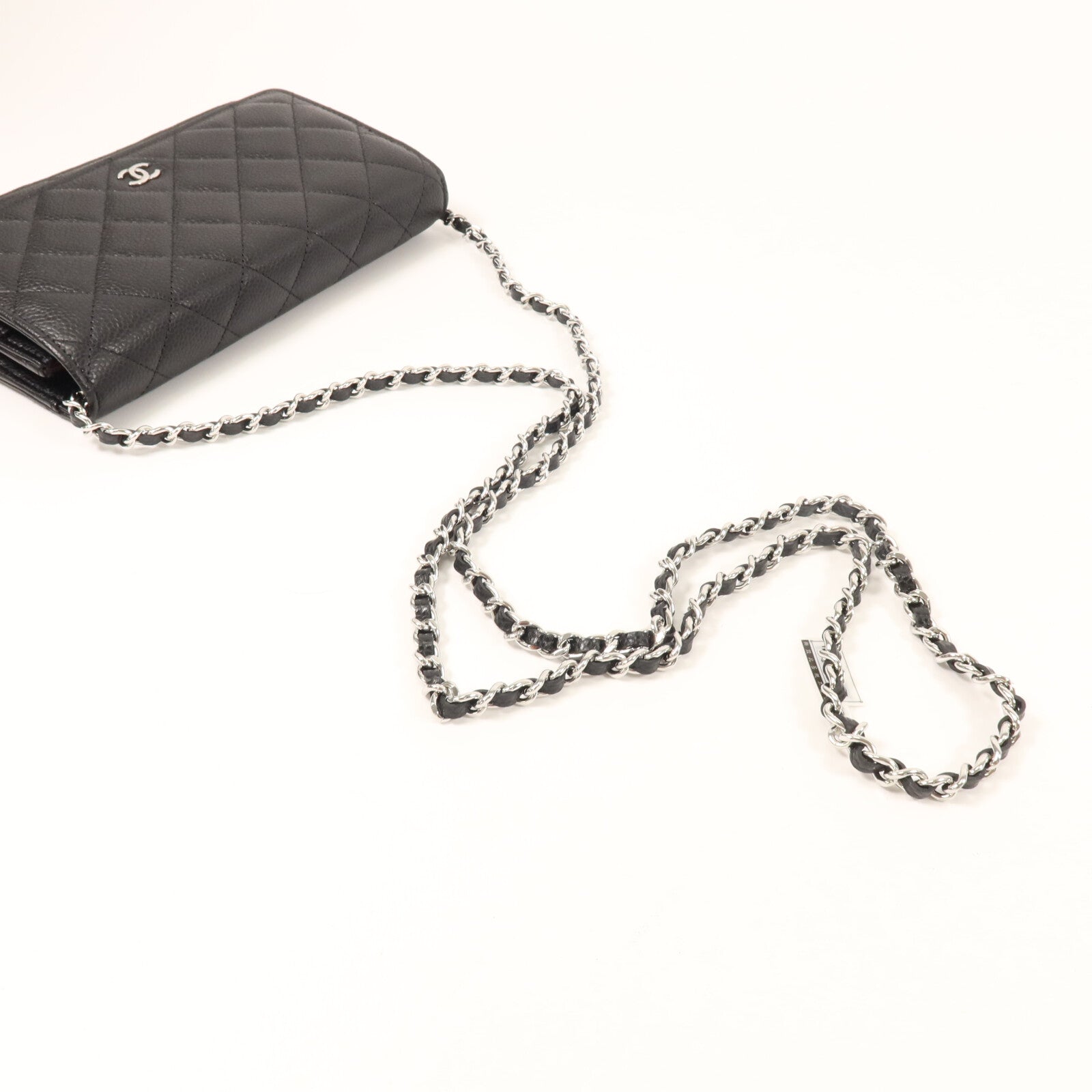 CHANEL 牛皮皮革WOC Wallet On Chain鏈帶肩背袋