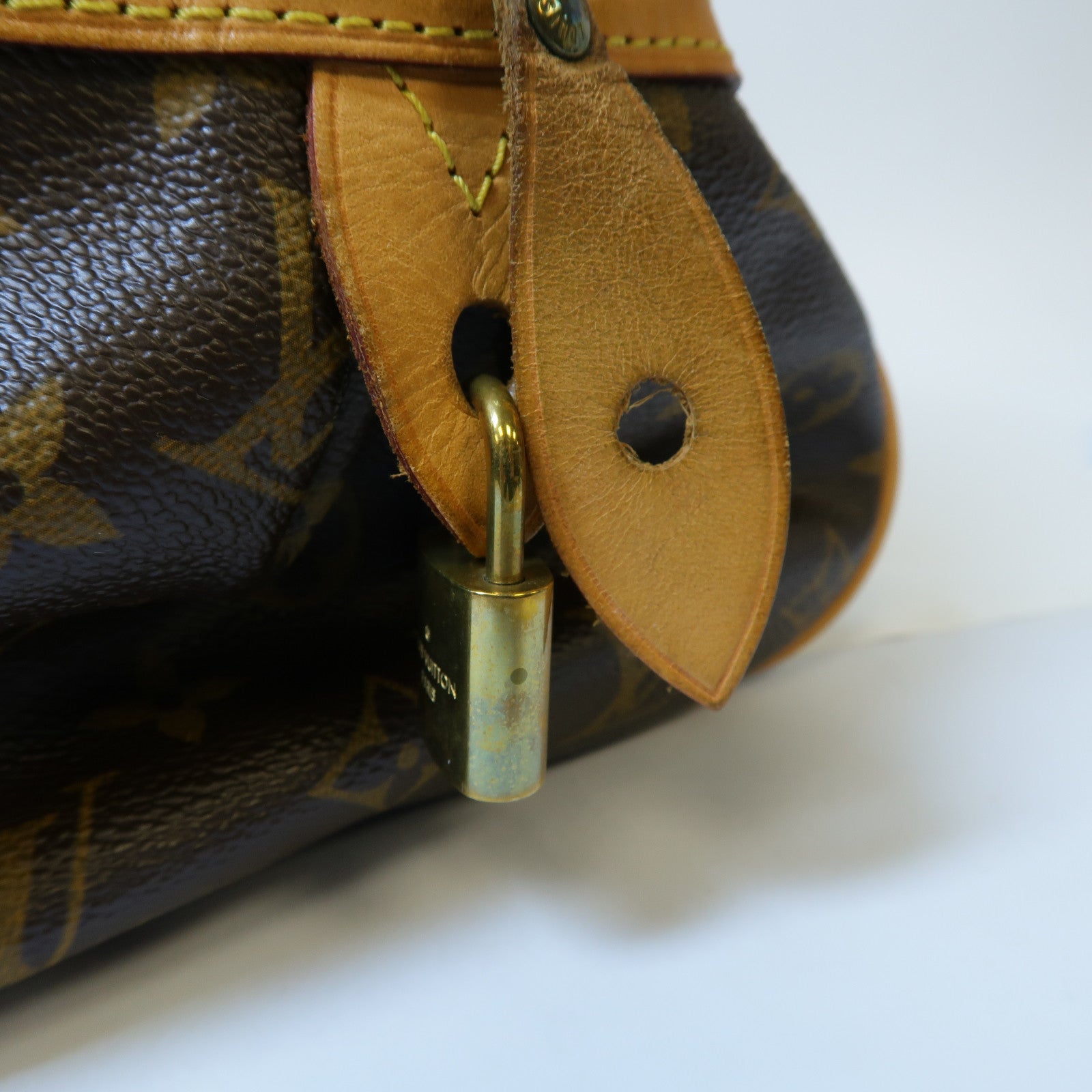LOUIS VUITTON 【激減優惠】Monogram Montorgueil GM金扣肩背袋啡色