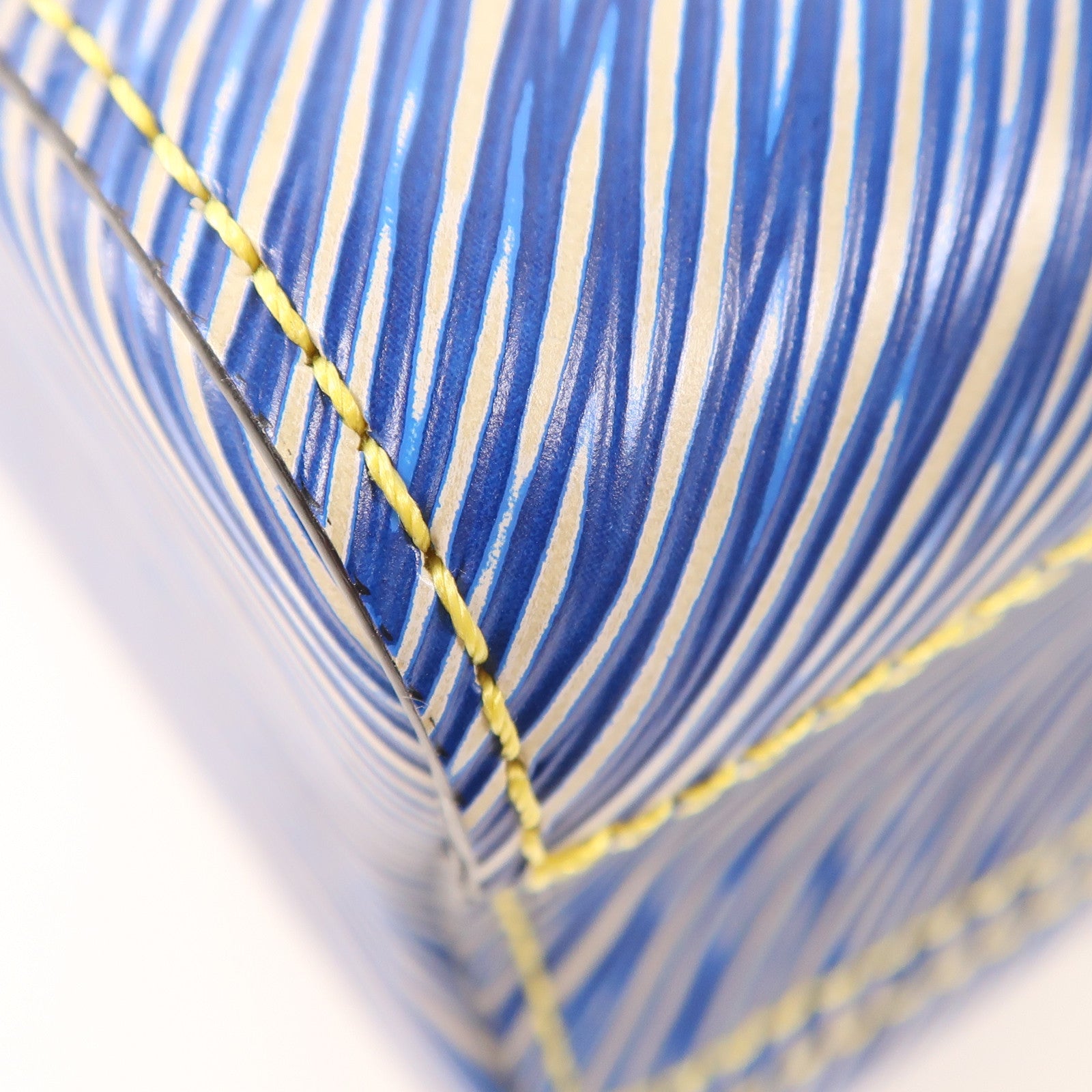 LOUIS VUITTON Epi Twist MM銀扣肩背袋