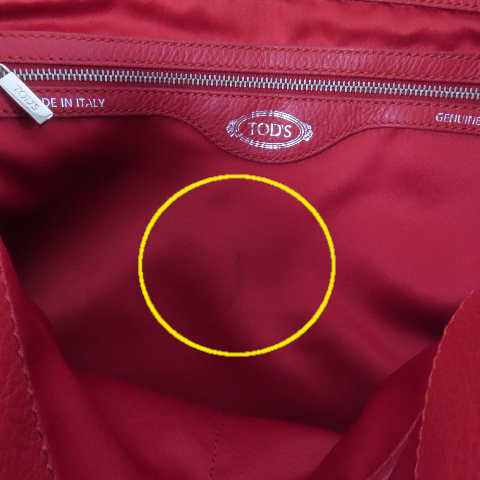 TOD'S 牛皮皮革Shoulder Bag銀扣肩背袋