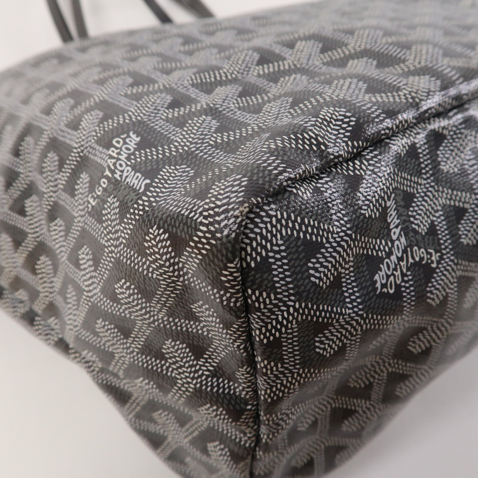 GOYARD 塗層帆布Saint Louis銀扣手挽袋灰色