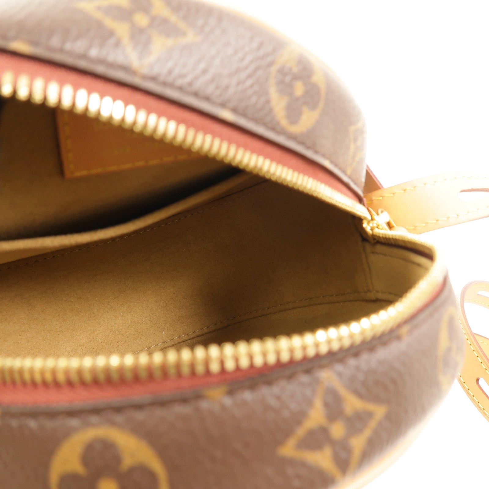 LOUIS VUITTON Monogram Boite Chapeau Souple PM金扣肩背袋