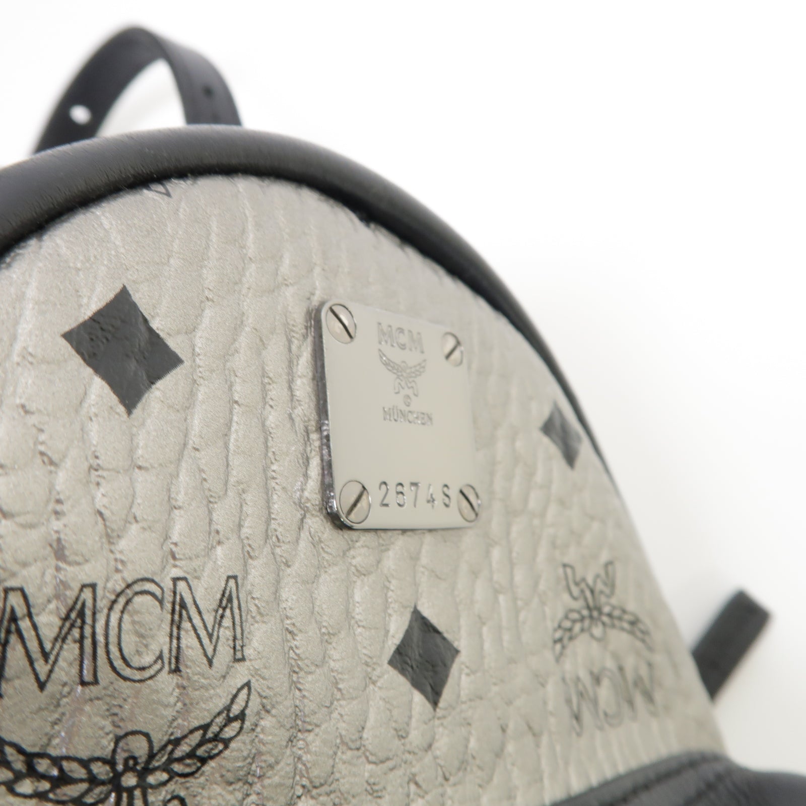 MCM 【激減優惠】牛皮皮革Backpack銀扣背包銀色黒色