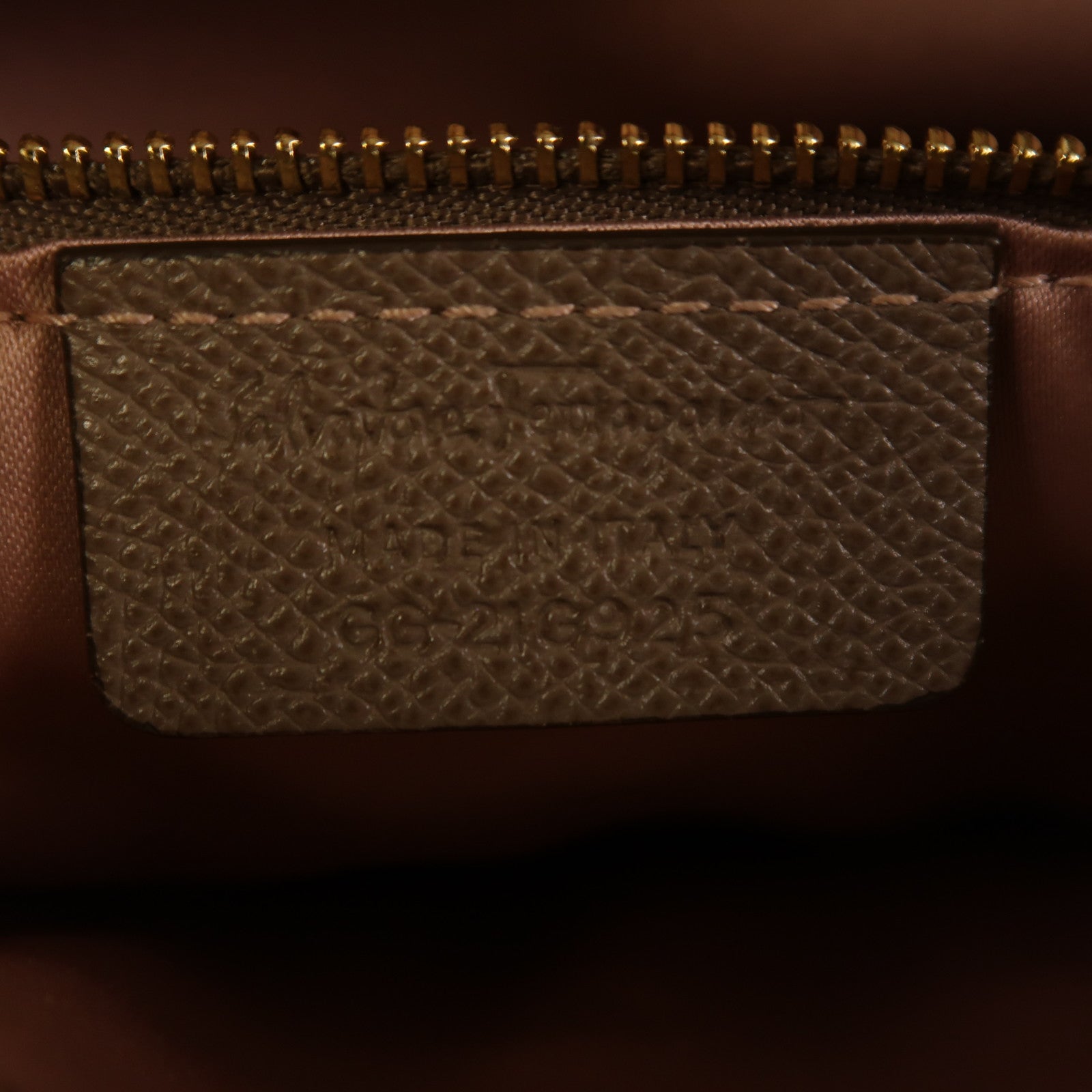 Salvatore Ferragamo 牛皮皮革Shoulder Bag金扣手挽肩背兩用袋啡色