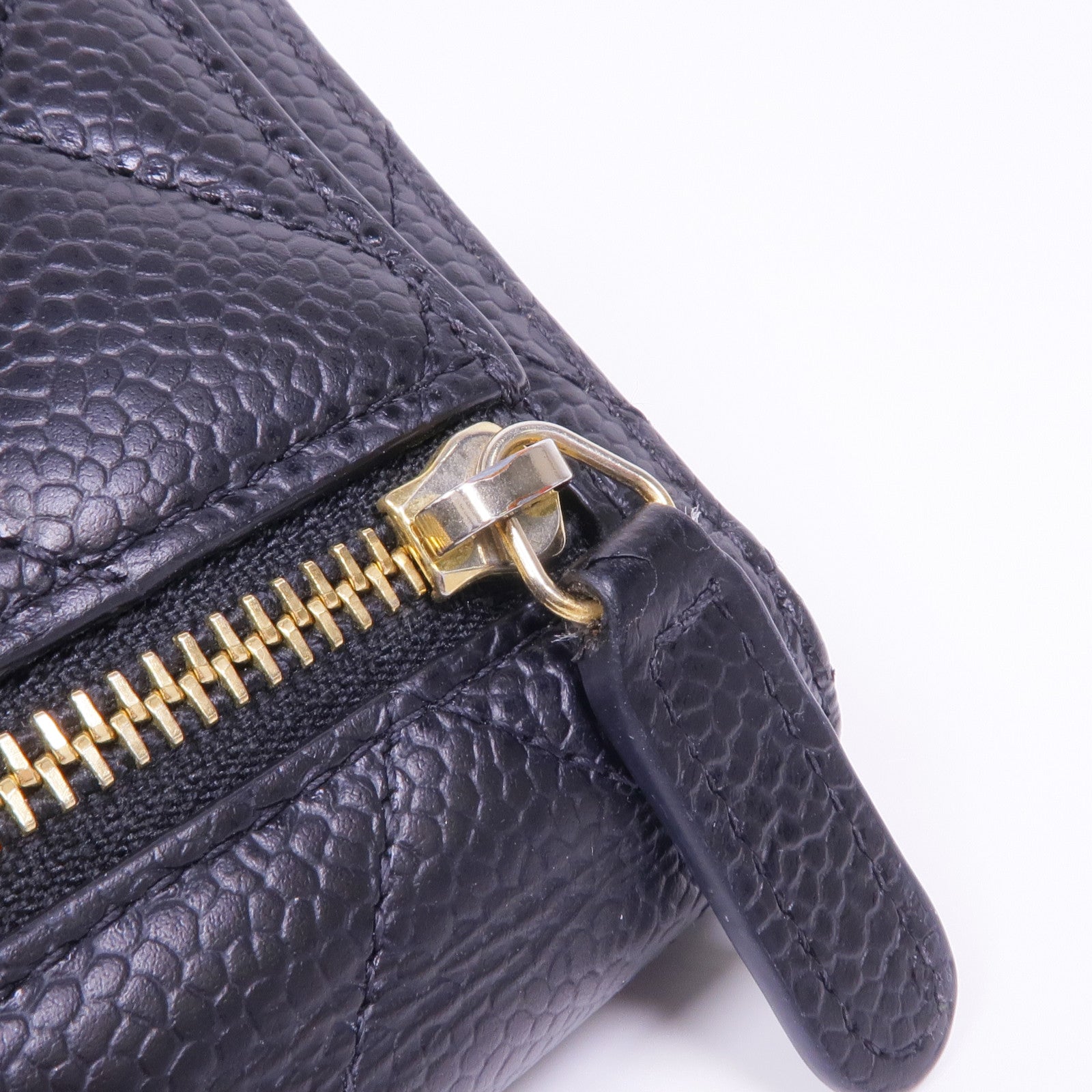 CHANEL 牛皮皮革Wallet金扣錢包
