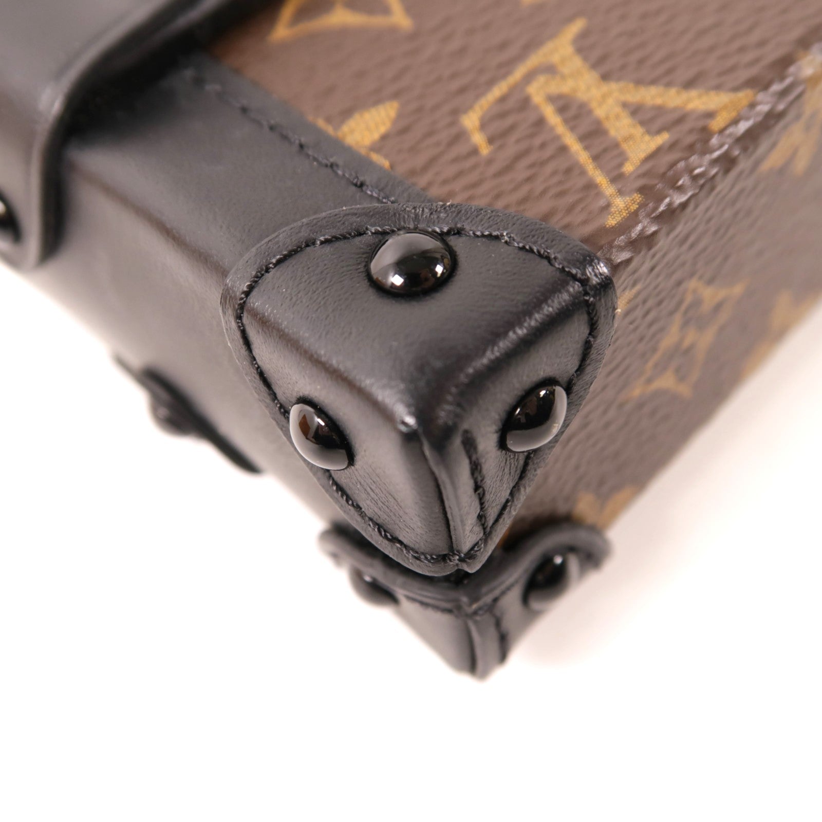 LOUIS VUITTON Monogram Mini Essential Trunk金扣鏈帶肩背袋
