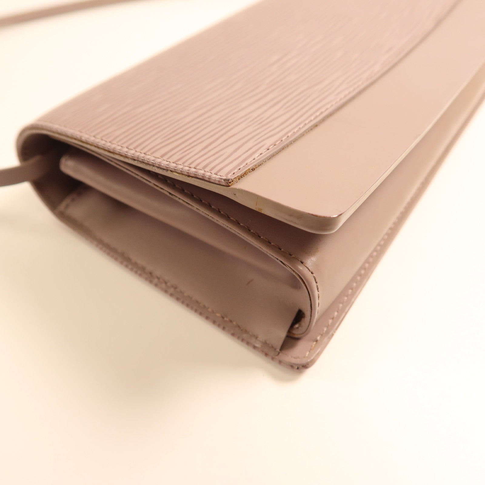 LOUIS VUITTON Epi Vintage Shoulder Bag銀扣