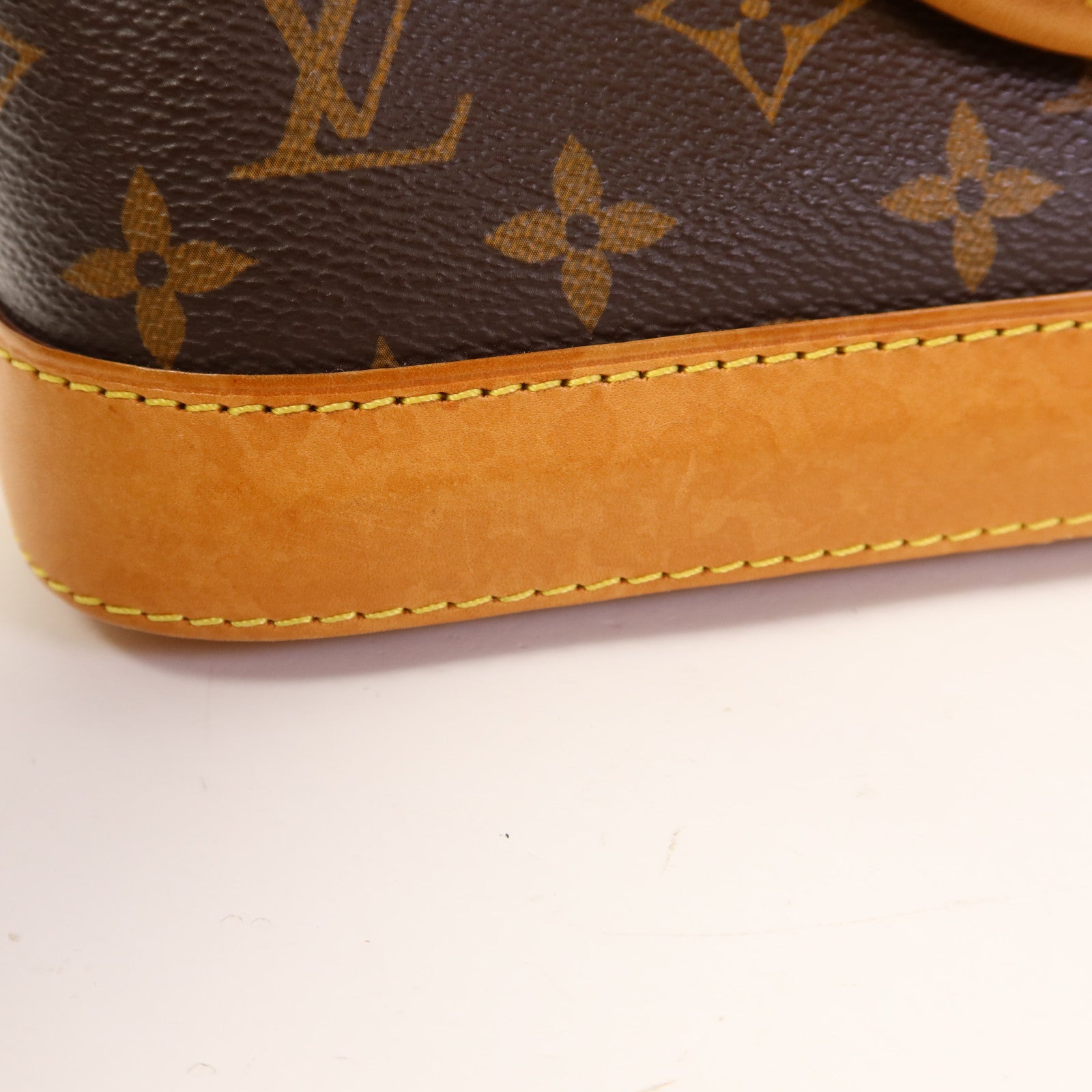 LOUIS VUITTON Monogram Alma BB金扣手挽肩背兩用袋