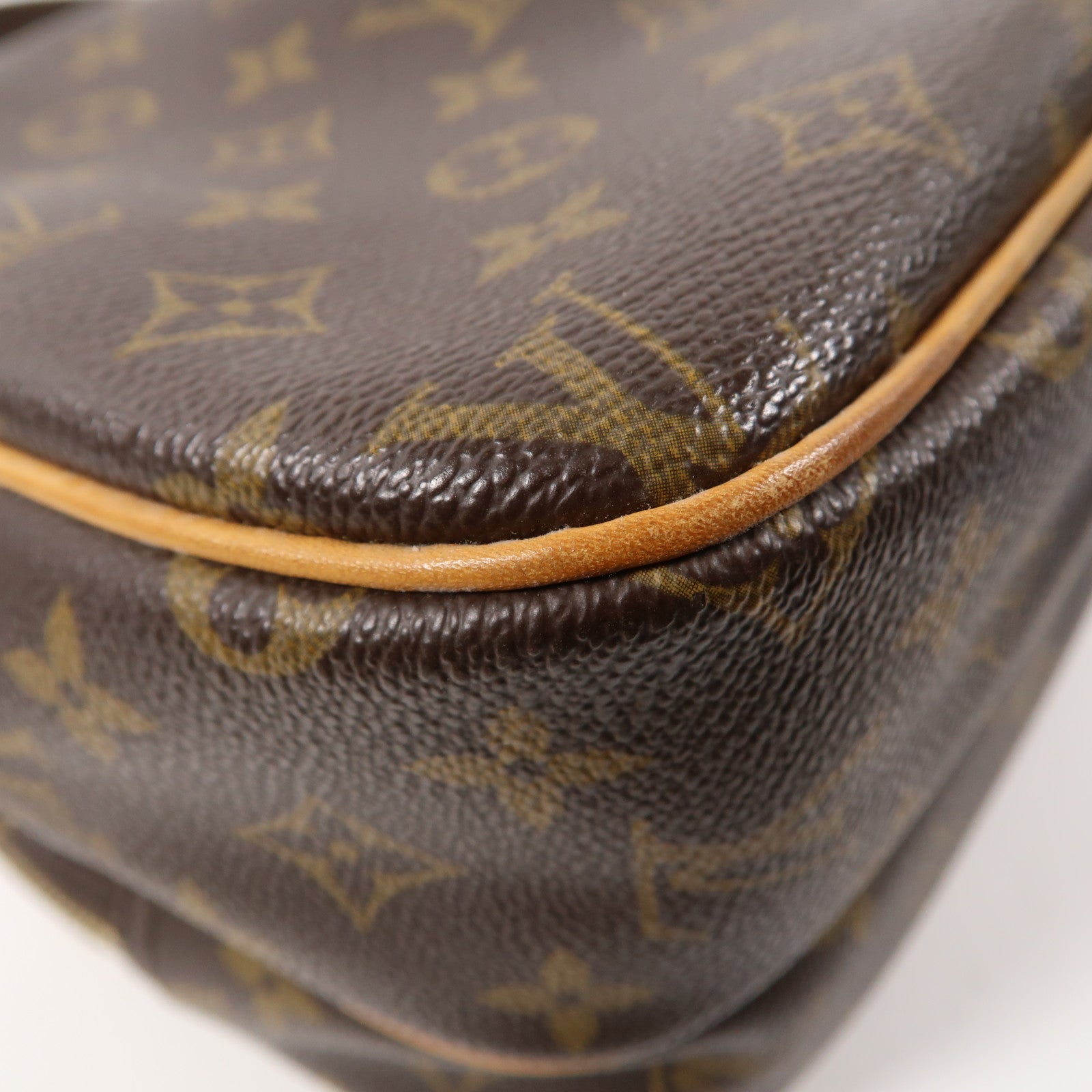 LOUIS VUITTON 【激減優惠】Monogram Reporter金扣肩背袋啡色