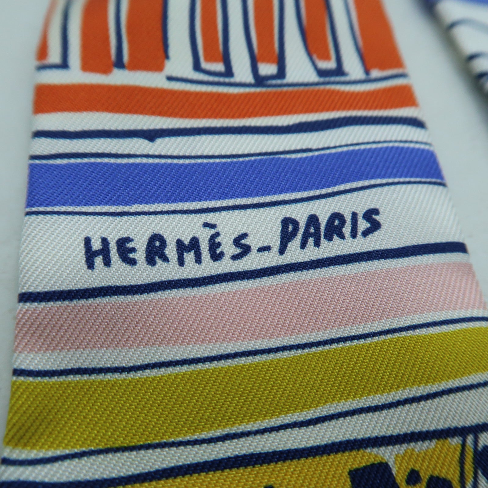 HERMES 【激減優惠】絲質Twilly絲巾白色/啡色