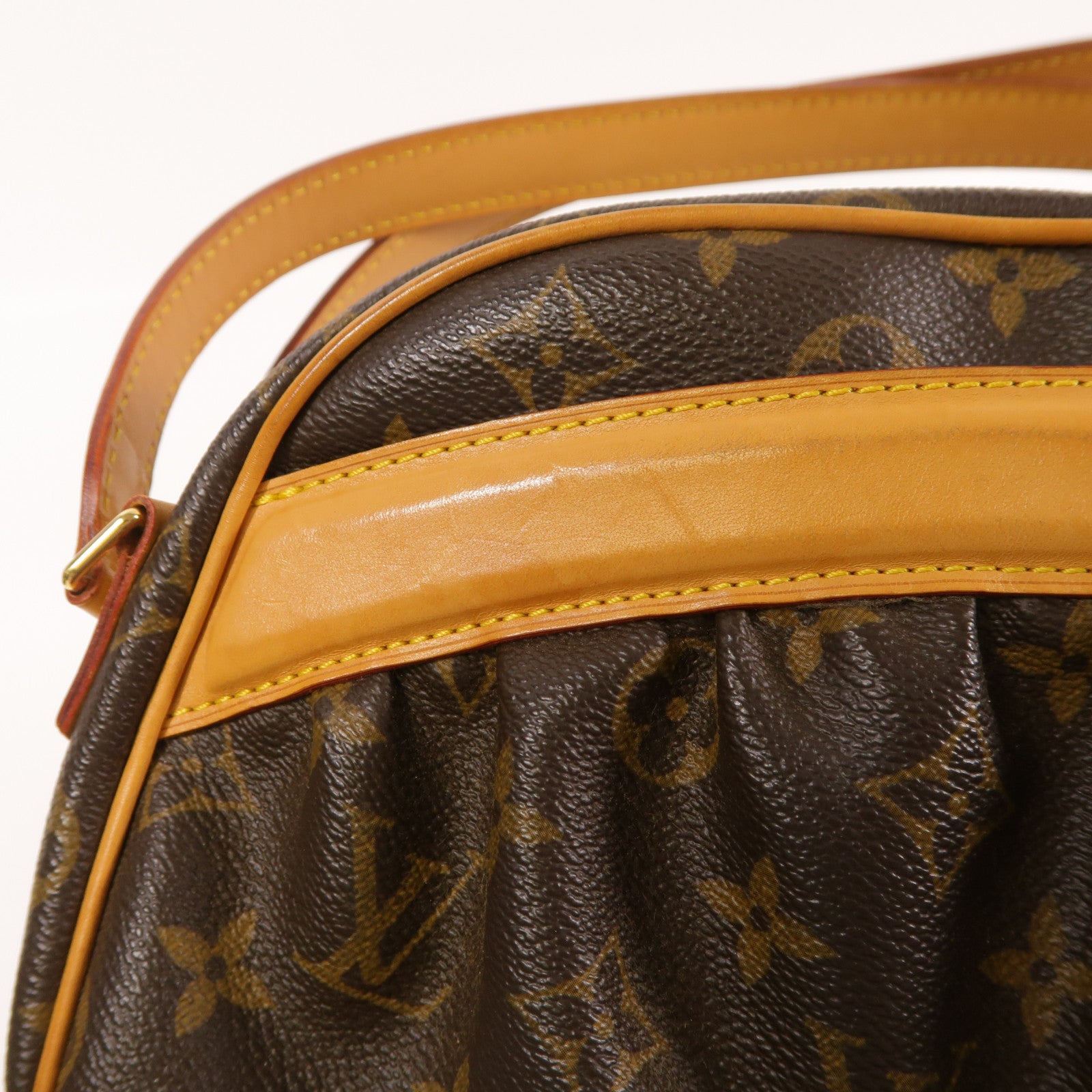 LOUIS VUITTON LV Clara Shoulder Bag M40057 Monogram Brown