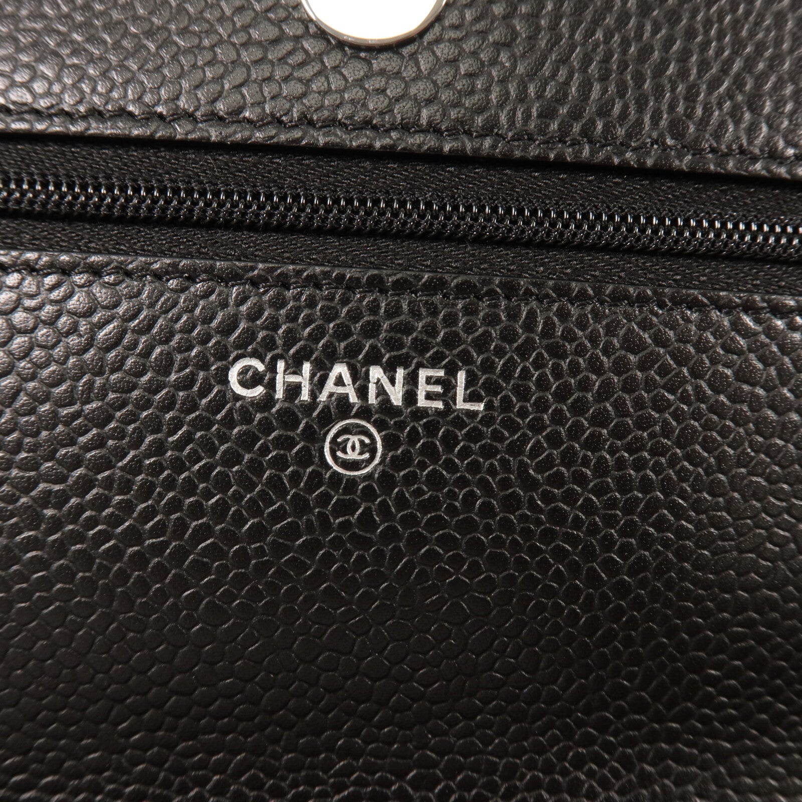 CHANEL 牛皮皮革WOC Wallet On Chain鏈帶肩背袋