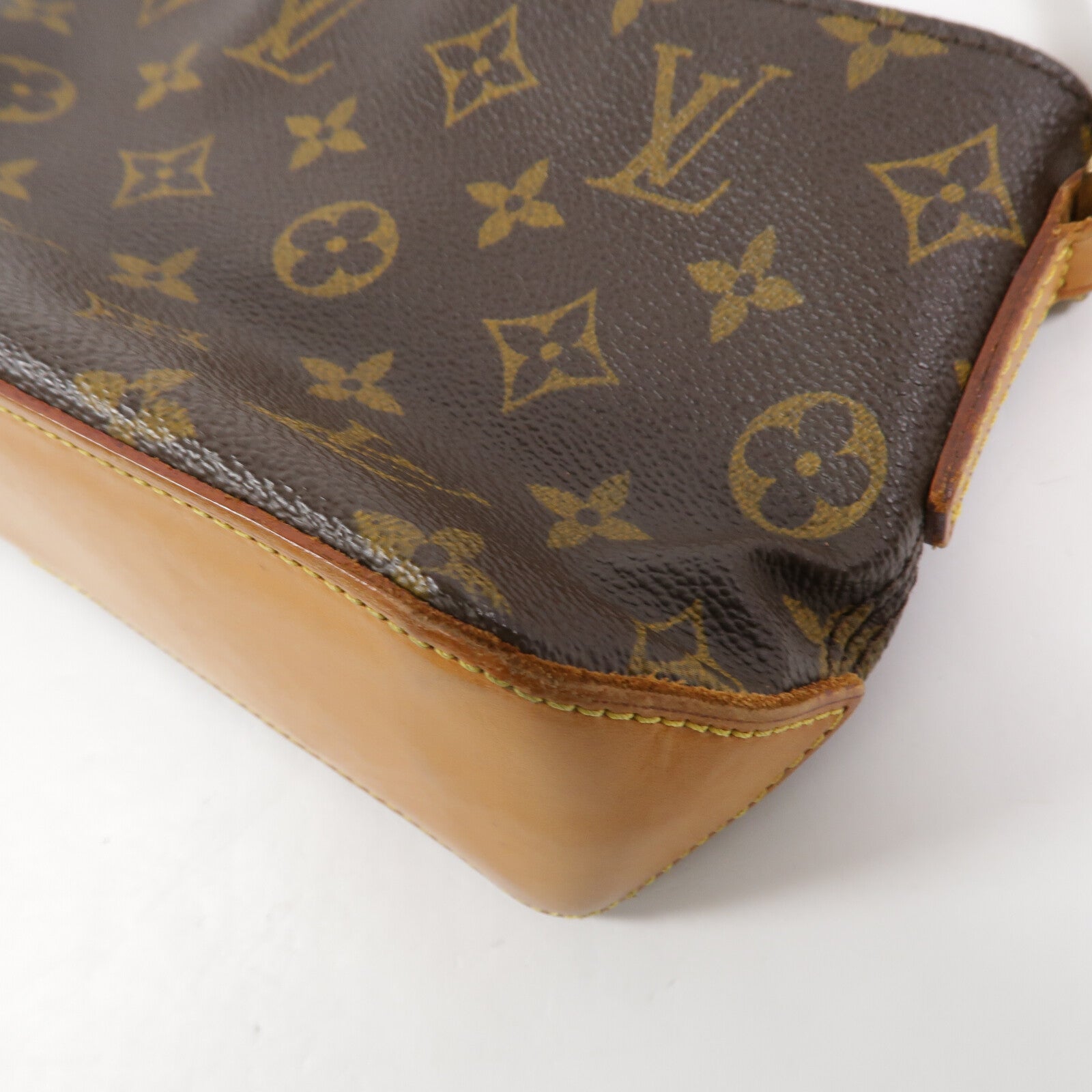 LOUIS VUITTON Monogram Trotteur肩背袋棕色