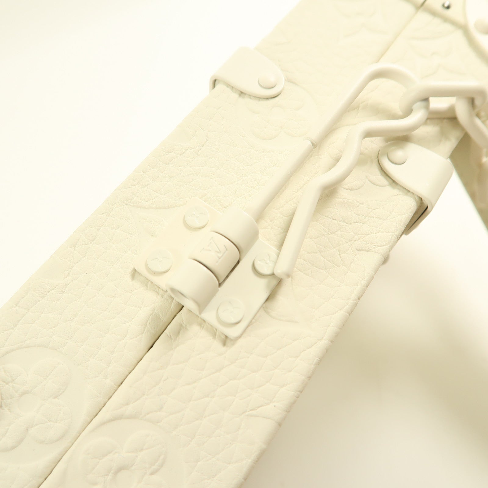 LOUIS VUITTON LV Trunk 2Way Shoulder Hand Bag Monogram M20153 White
