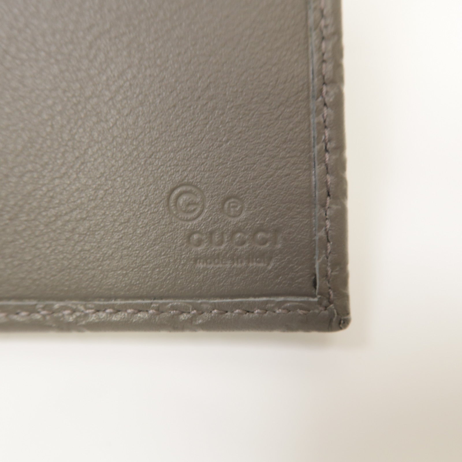 GUCCI 牛皮皮革Micro Guccissima Long Wallet金扣鈕扣長錢包灰色