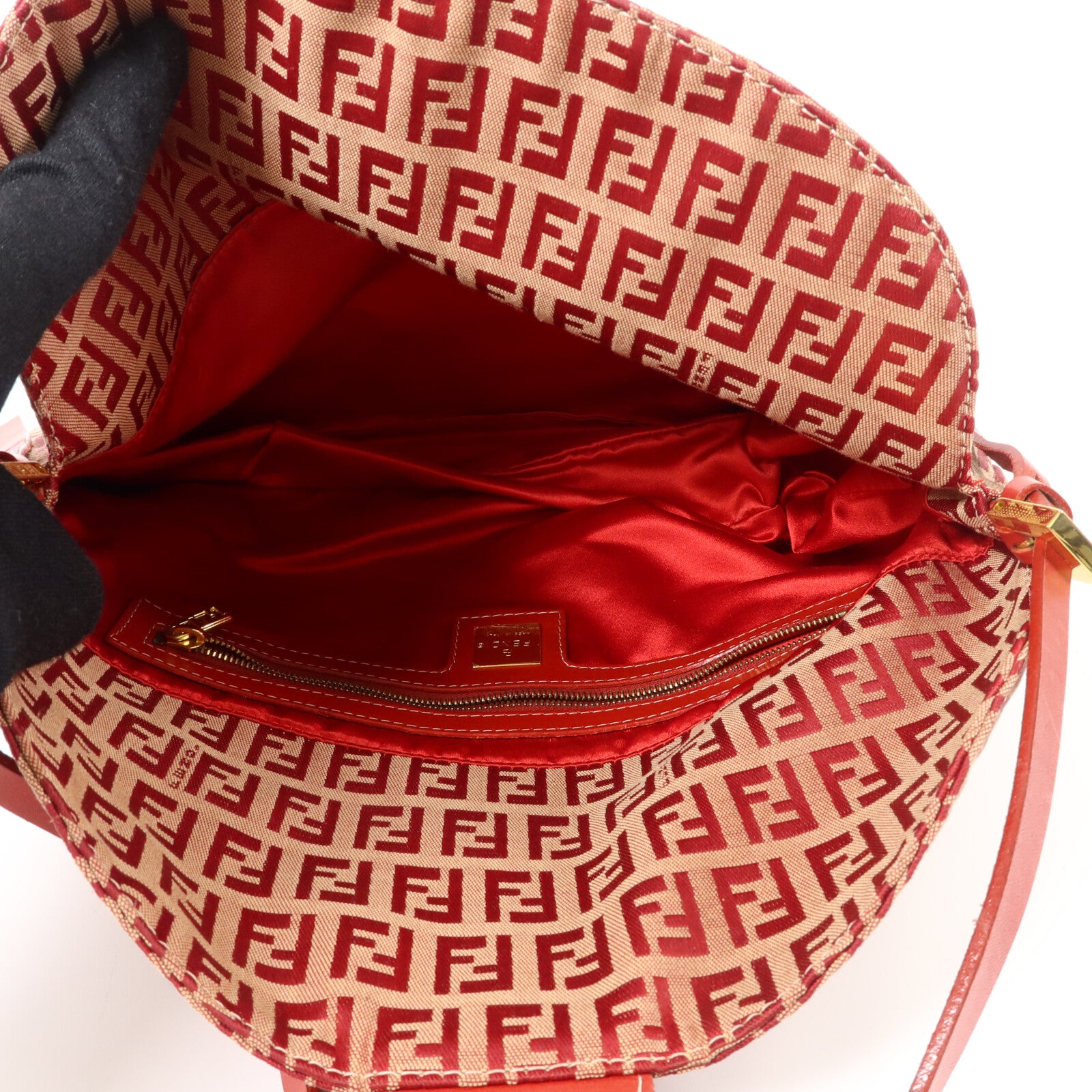 FENDI 帆布Mamma Baguette Bag肩背袋