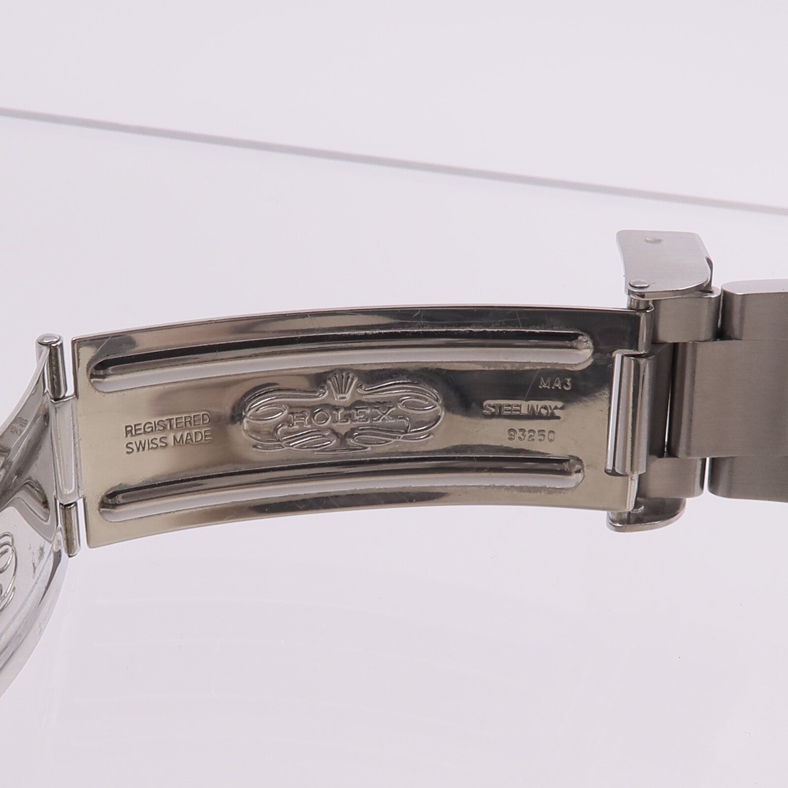 ROLEX Submariner Date 16610