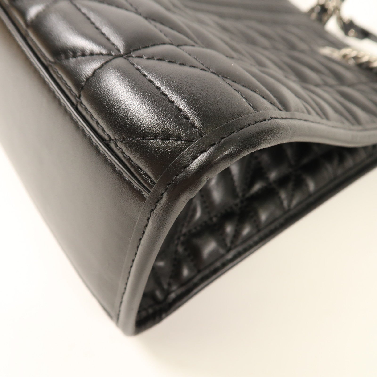 GUCCI 【激減優惠】牛皮皮革GG Marmont Tote Bag銀扣鏈帶手挽袋