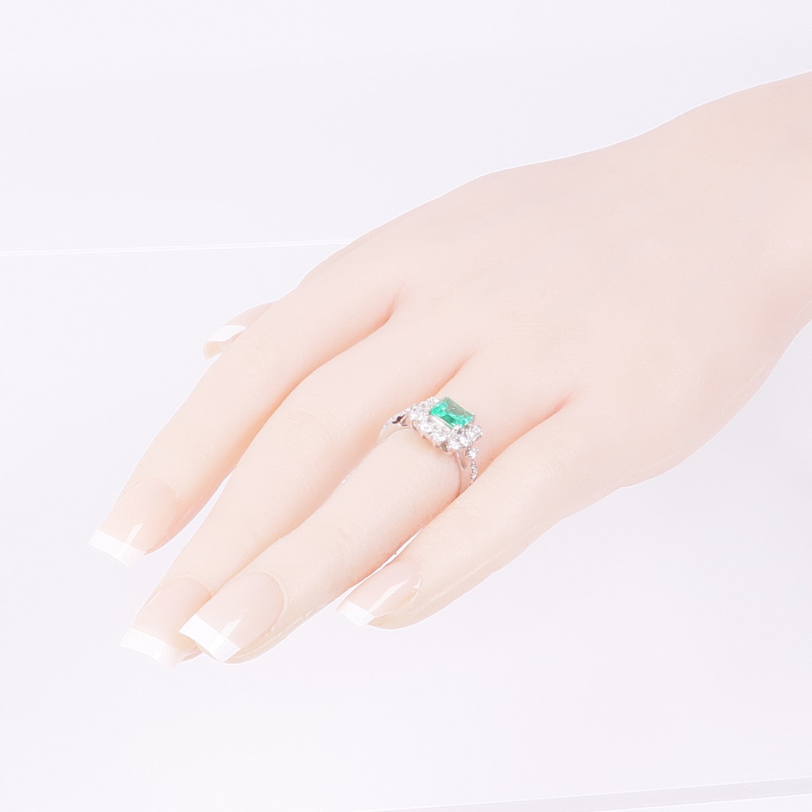 JEWELRY PT950鉑金Emerald Diamond Ring綠寶石/鑽石戒指US#5.5