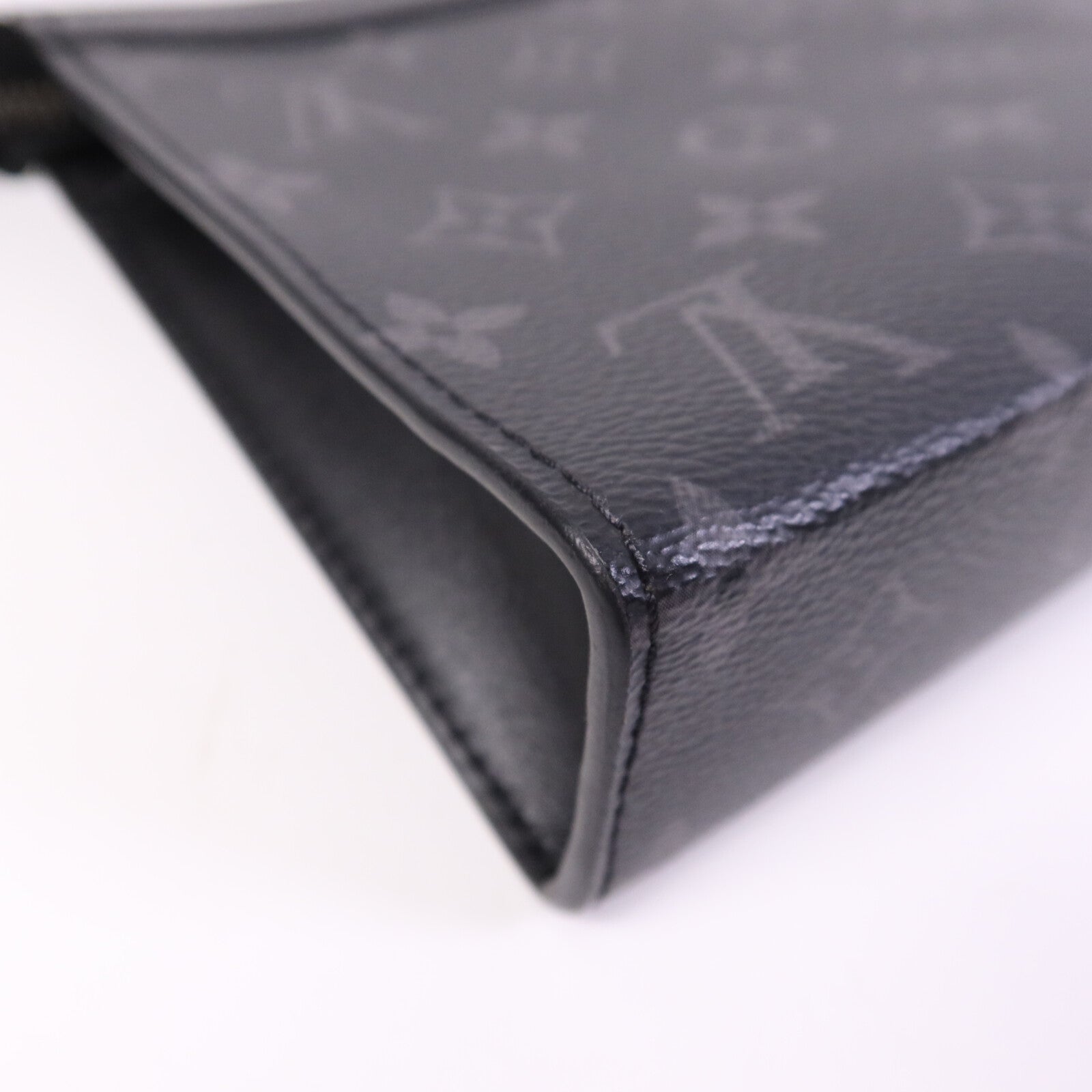LOUIS VUITTON Monogram Eclipse Gaston銀扣肩背袋