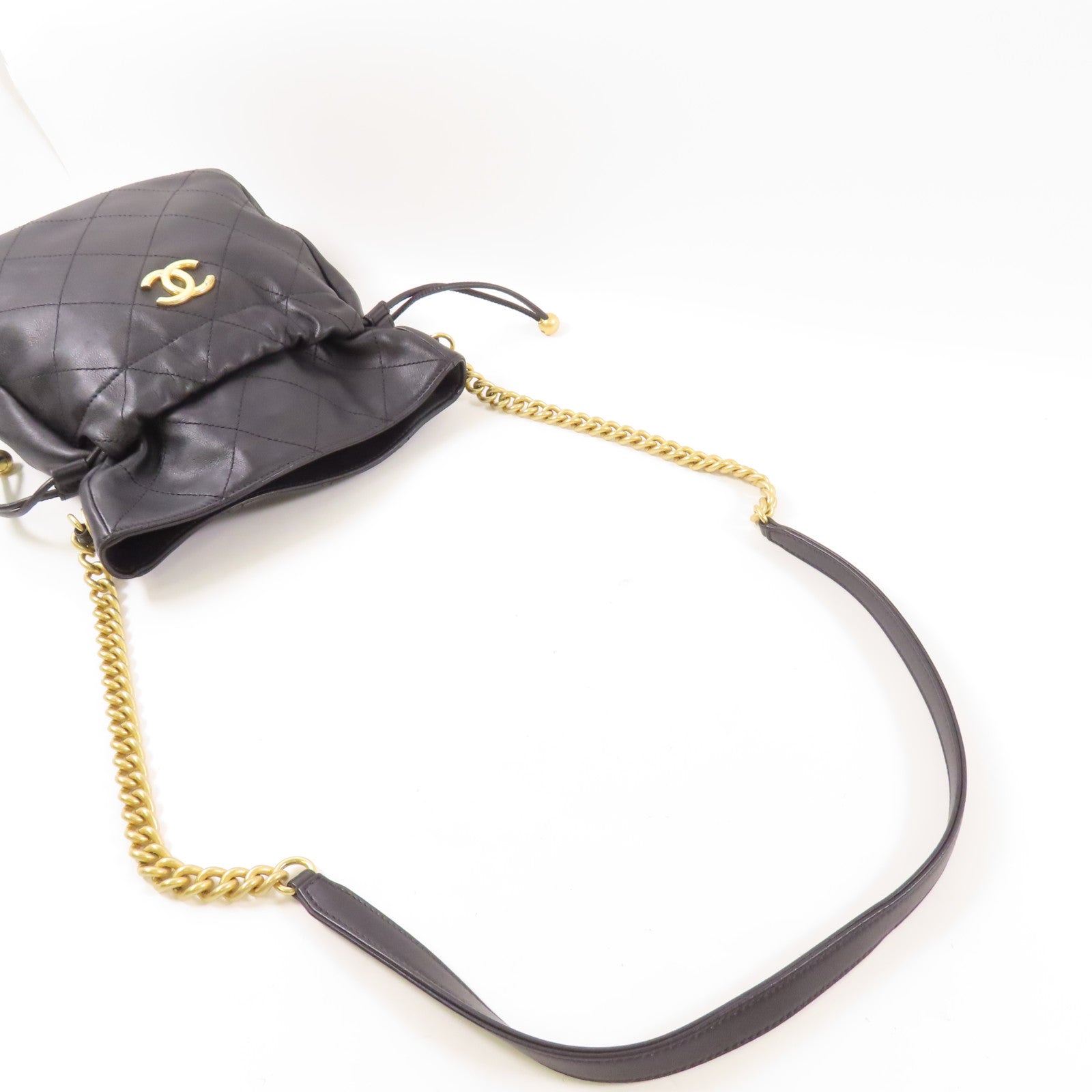 CHANEL 牛皮皮革Chain Shoulder金扣鏈帶肩背袋