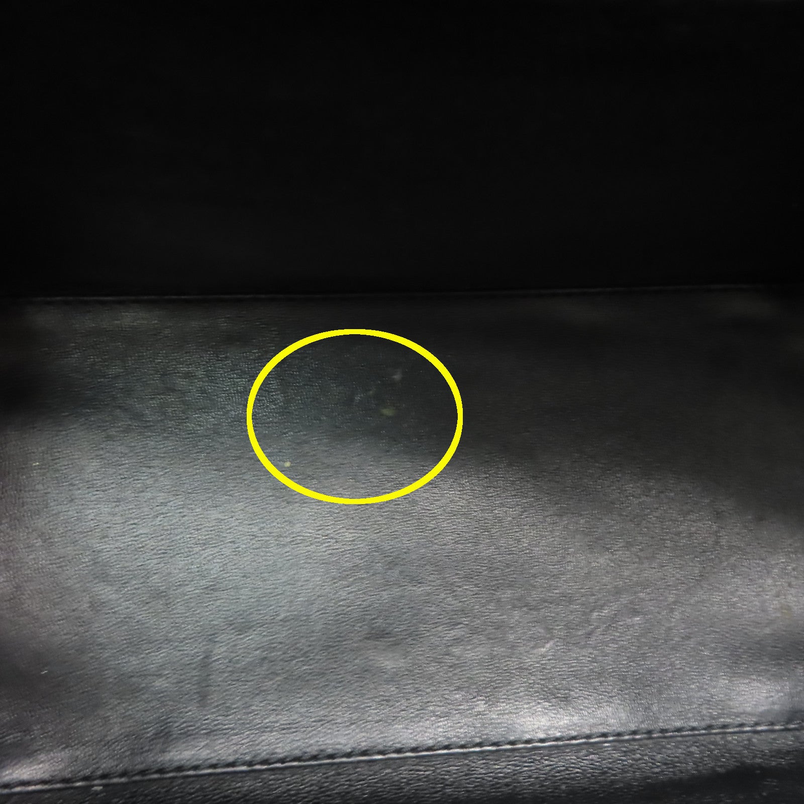 CELINE 牛皮皮革Micro Luggage金扣手挽袋黑色/米色/啡色