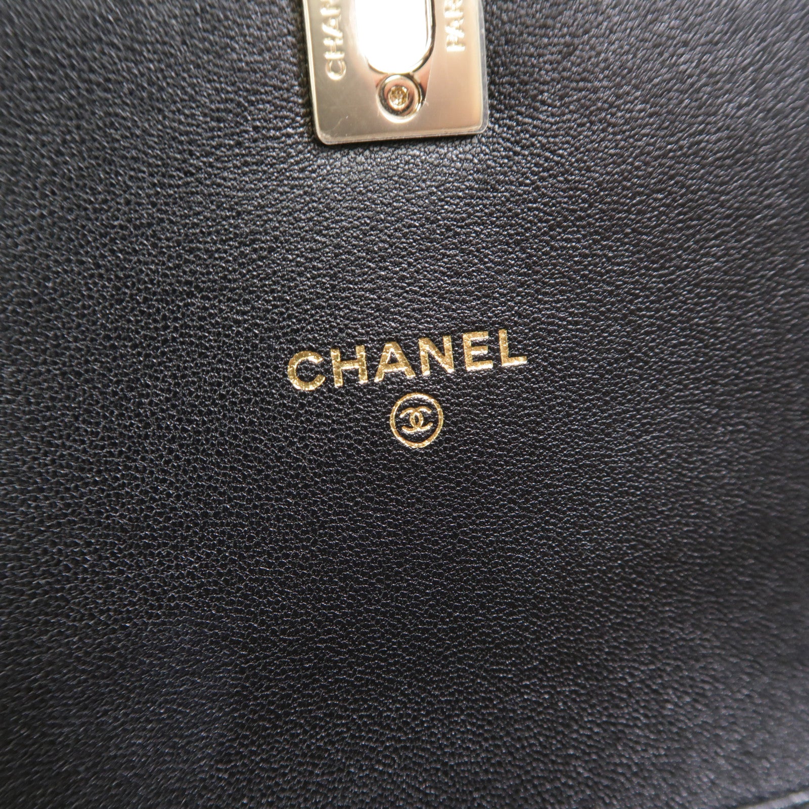 CHANEL 羊皮皮革Clutch With Chain鏈帶肩背袋