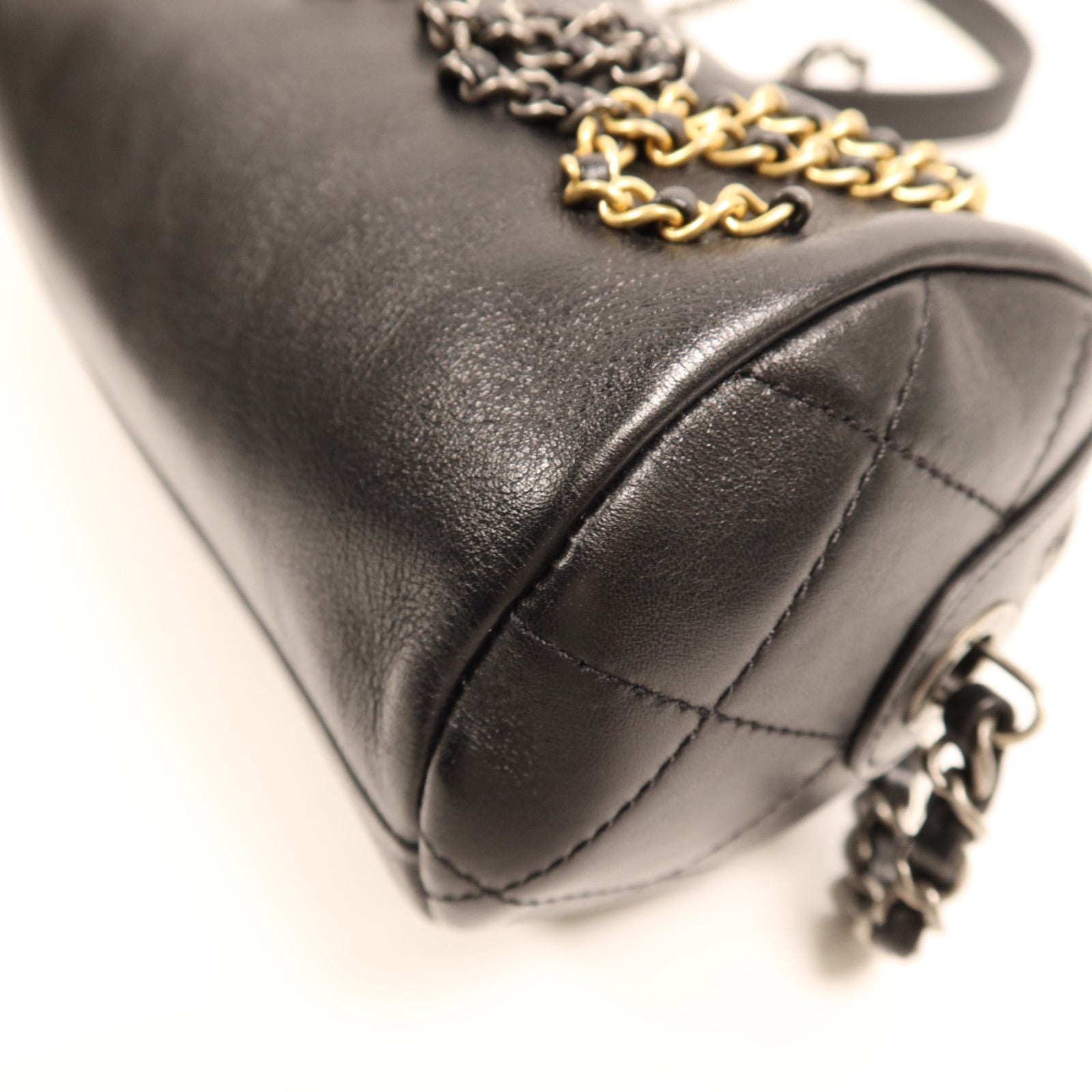 CHANEL 牛皮皮革Chain Shoulder Bag鏈帶肩背袋