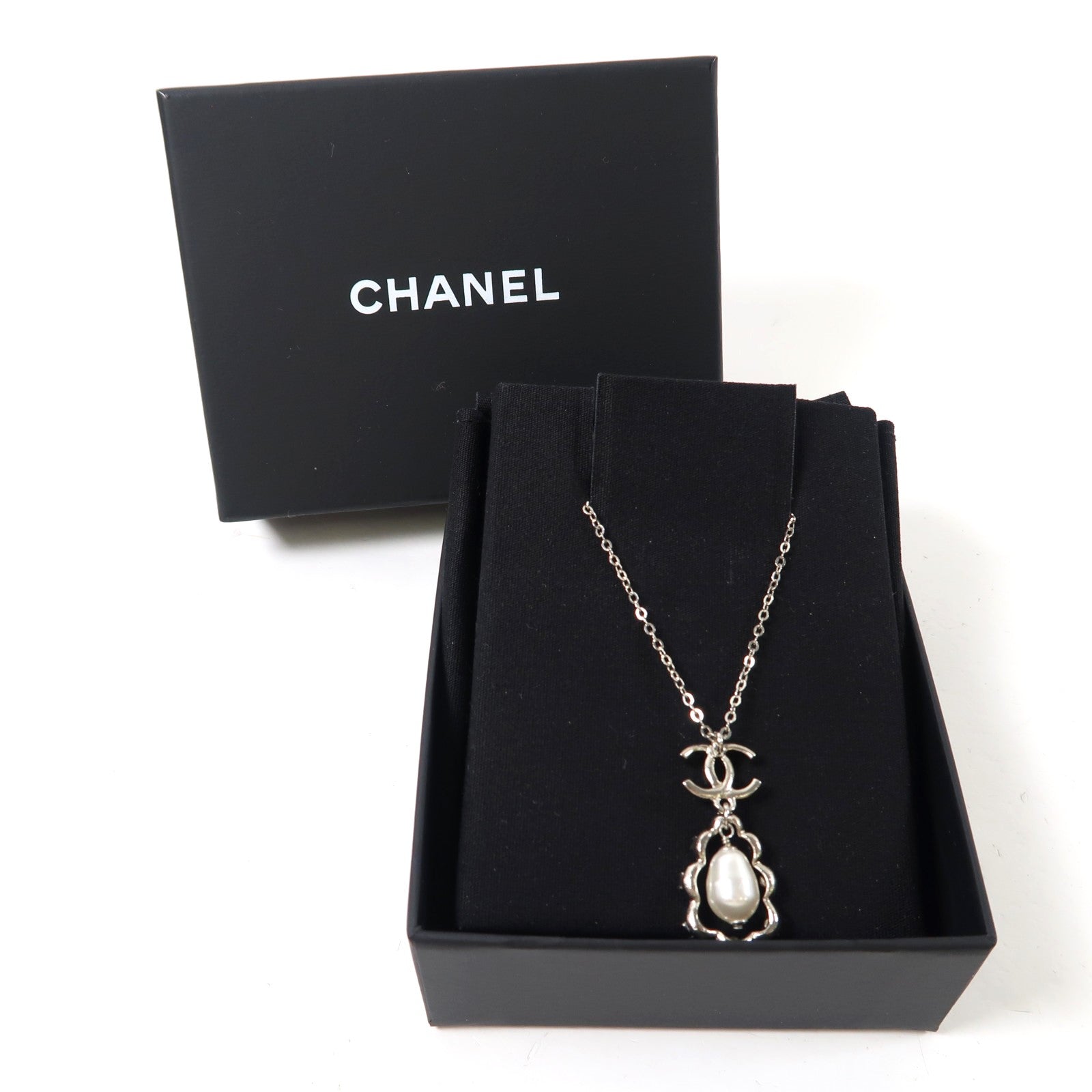 CHANEL 金屬Necklace項鍊銀色