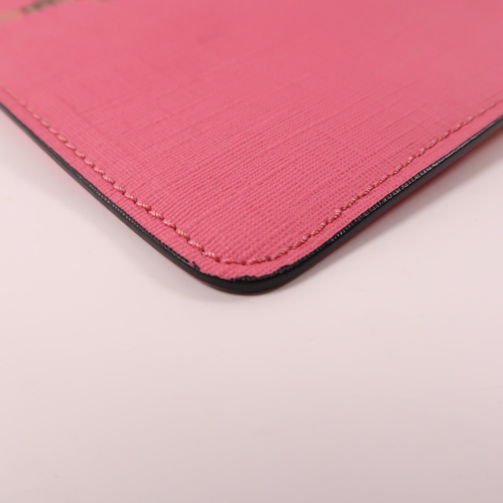 MOSCHINO 塗層帆布Pouch銀扣手拿包粉紅色