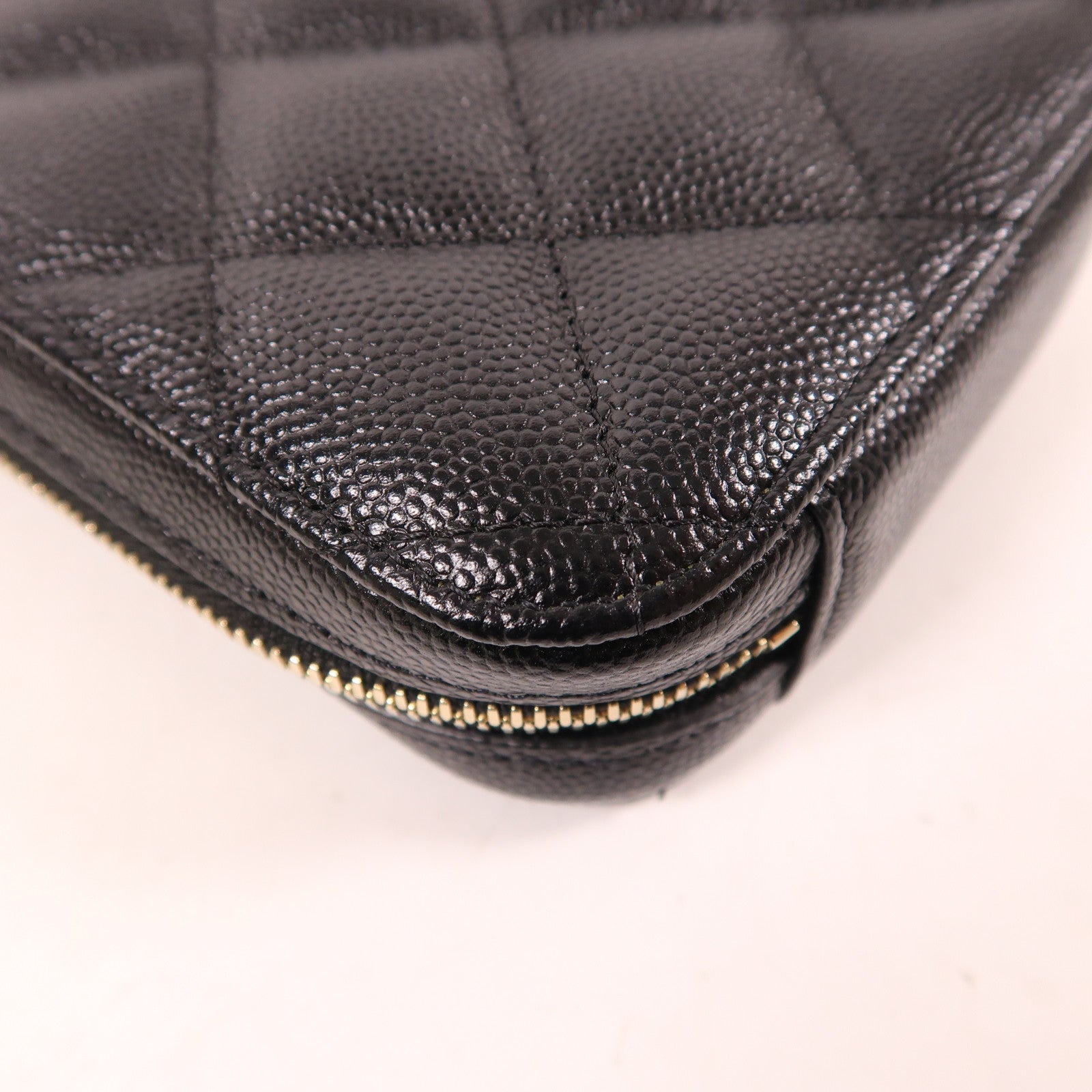 CHANEL 牛皮皮革Phone Holder金扣鏈帶肩背袋